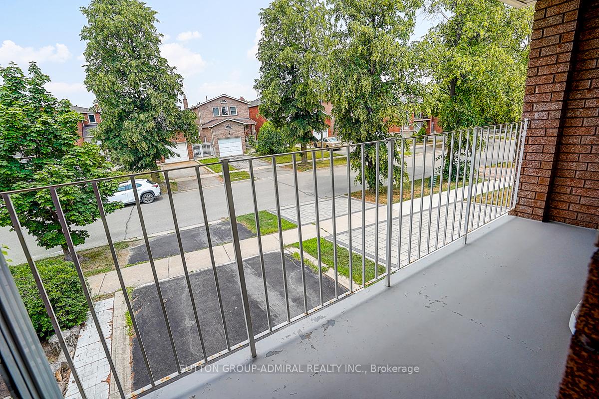 Photo 6 of 167 Wade Gate, Vaughan, Brownridge — HOMEH