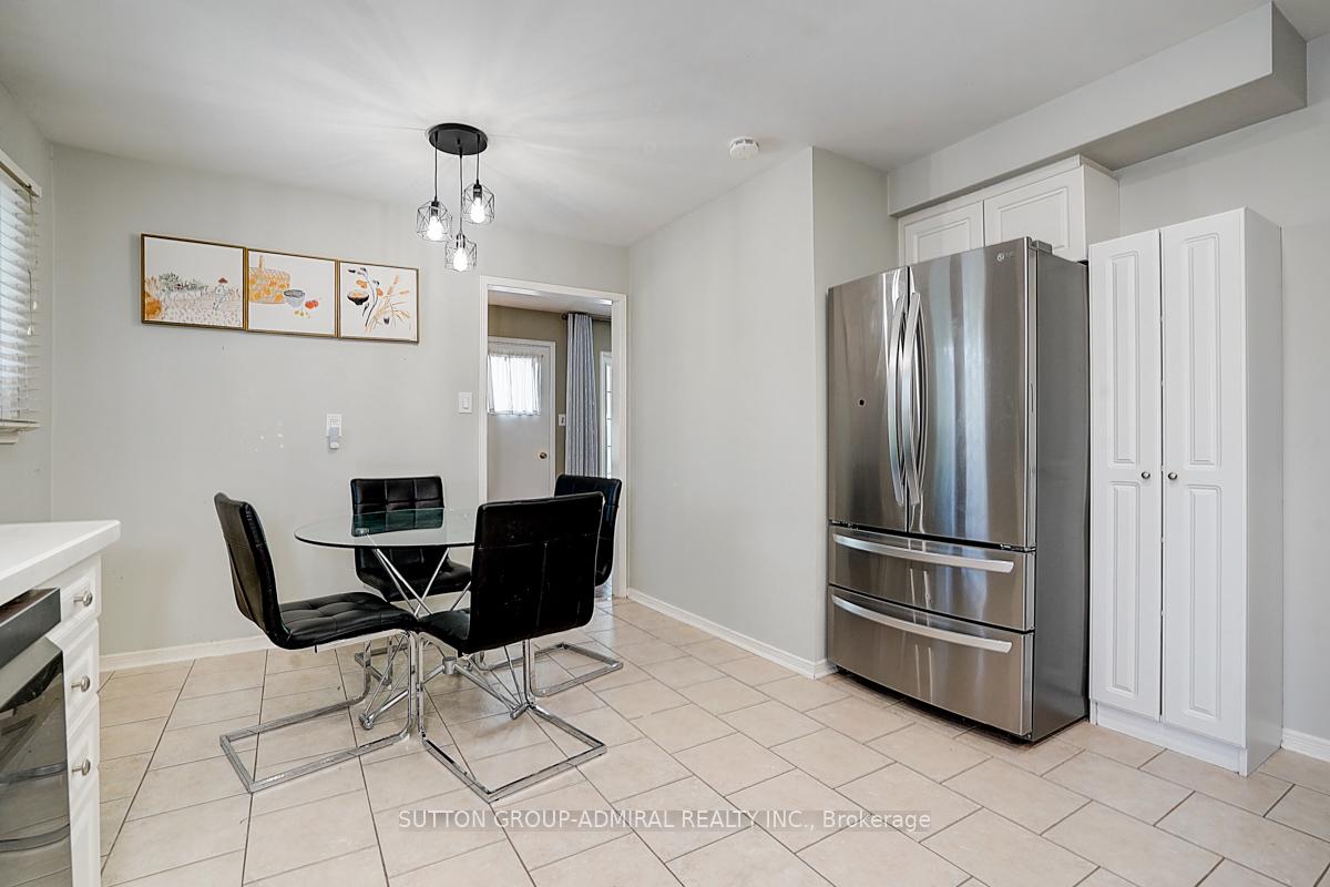 Photo 17 of 167 Wade Gate, Vaughan, Brownridge — HOMEH