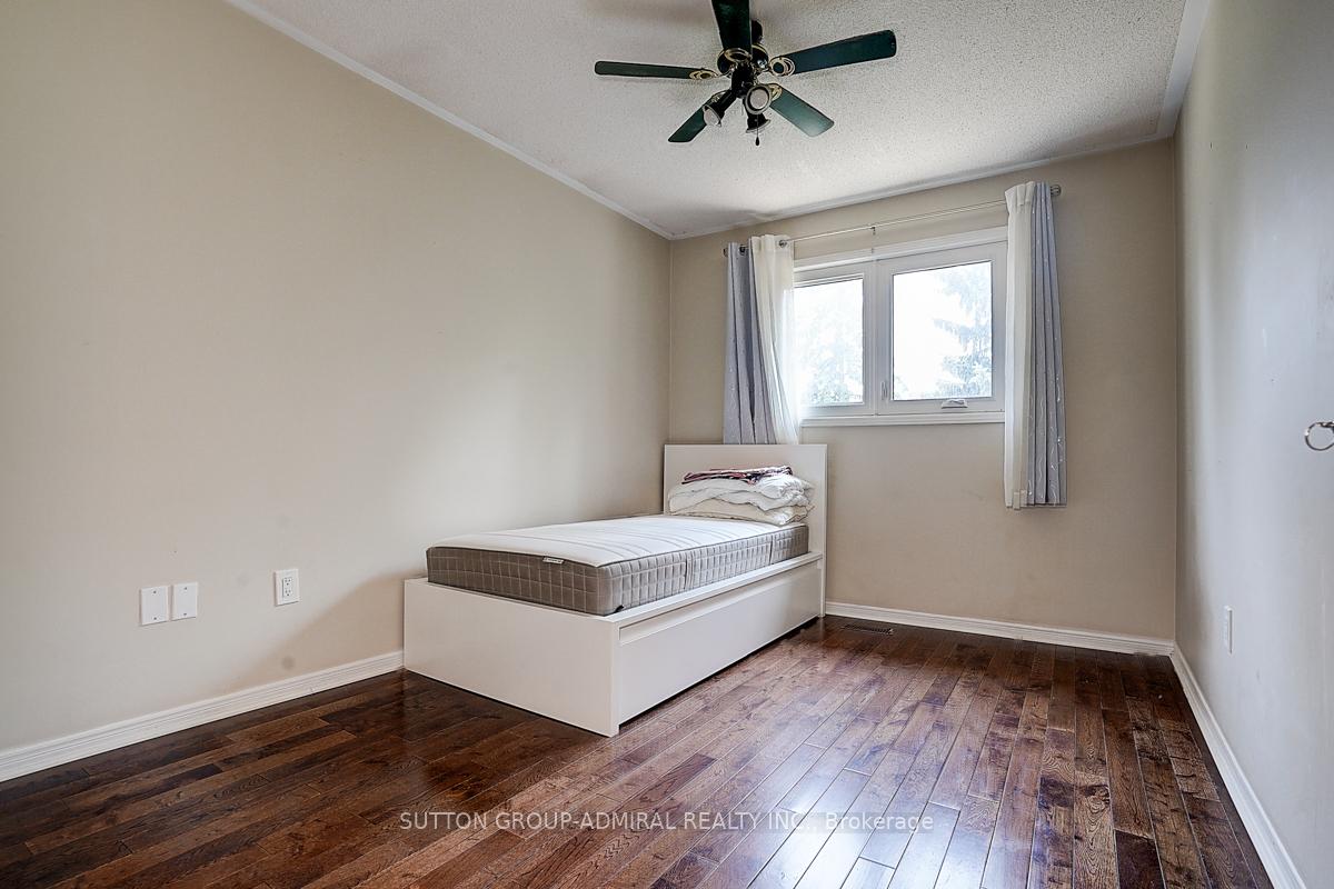 Photo 23 of 167 Wade Gate, Vaughan, Brownridge — HOMEH