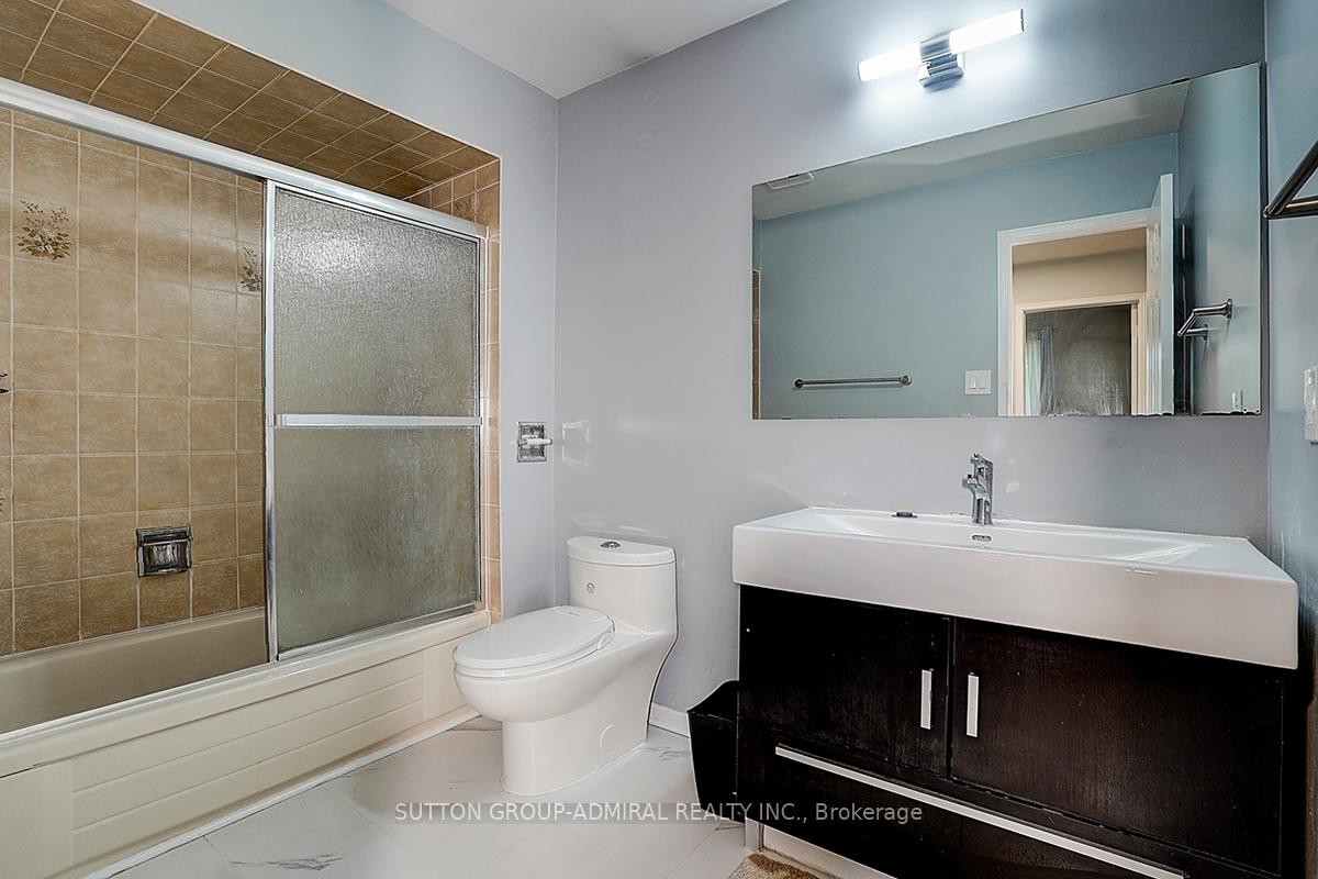 Photo 27 of 167 Wade Gate, Vaughan, Brownridge — HOMEH