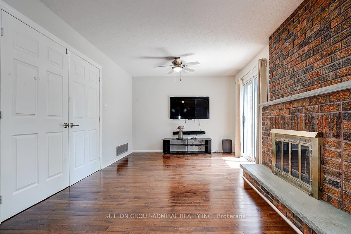Photo 31 of 167 Wade Gate, Vaughan, Brownridge — HOMEH