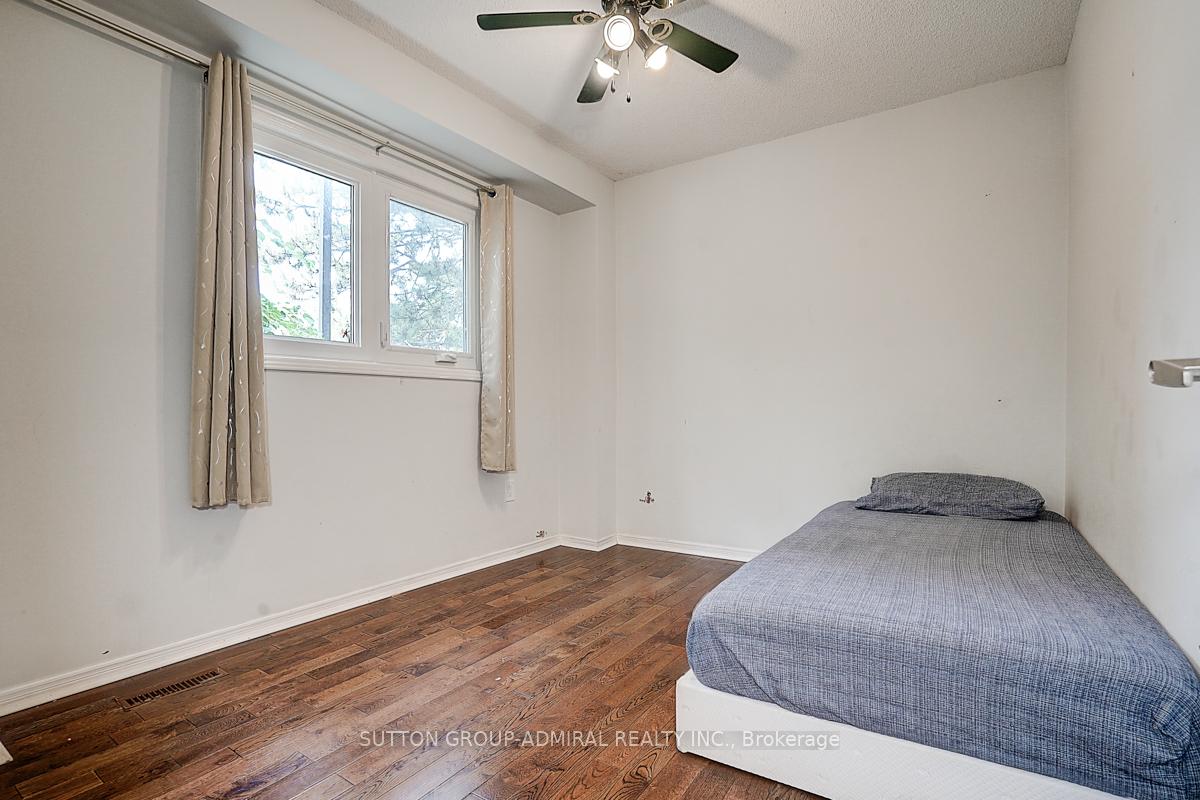 Photo 33 of 167 Wade Gate, Vaughan, Brownridge — HOMEH