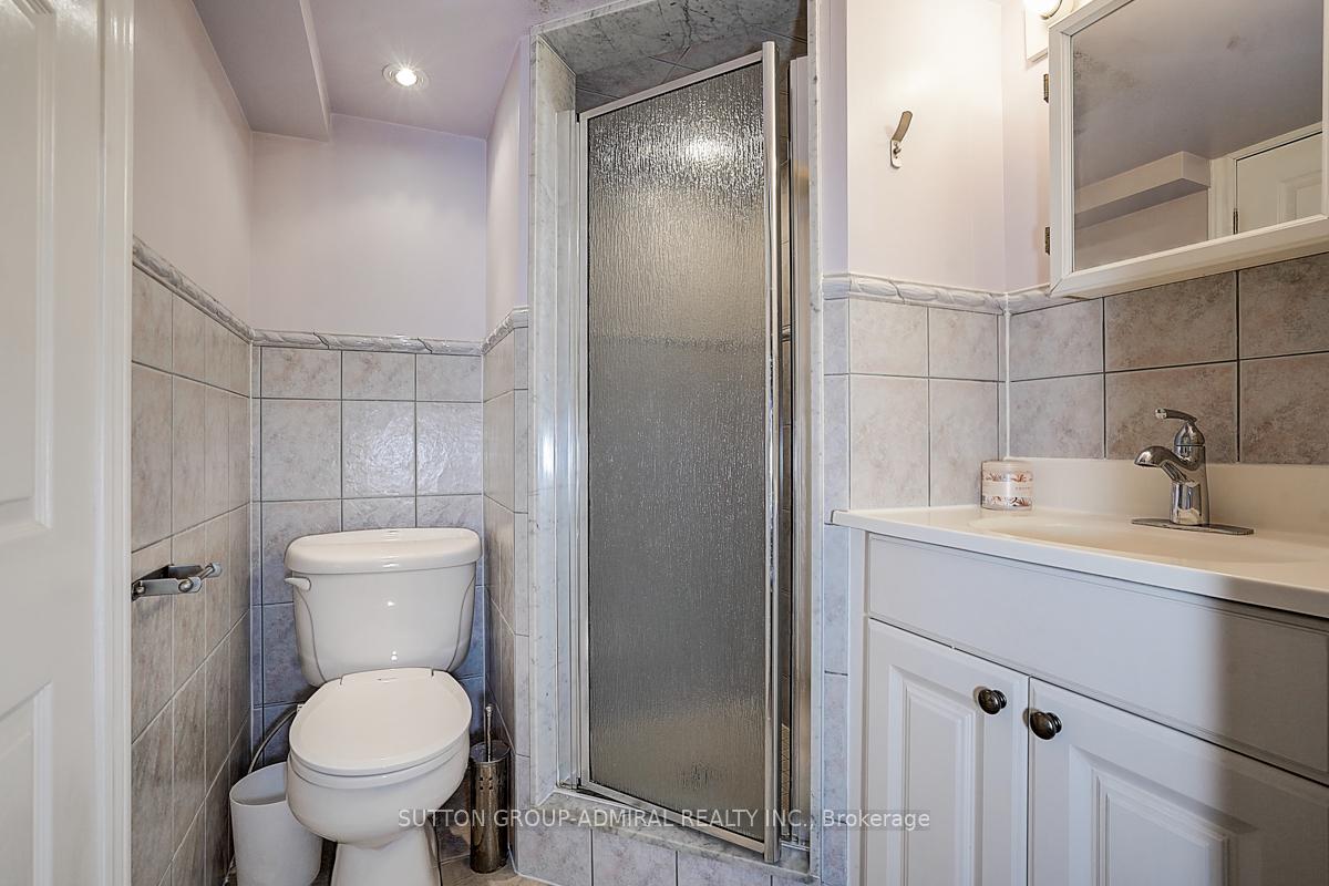 Photo 42 of 167 Wade Gate, Vaughan, Brownridge — HOMEH