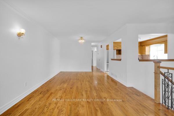 Photo 3 of 29 Montana Way, Ottawa, Barrhaven - Longfields — HOMEH