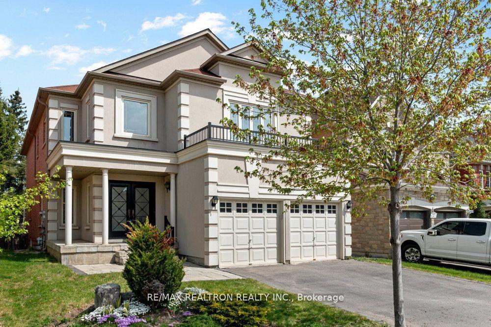 Front of 126 Ner Israel Drive
