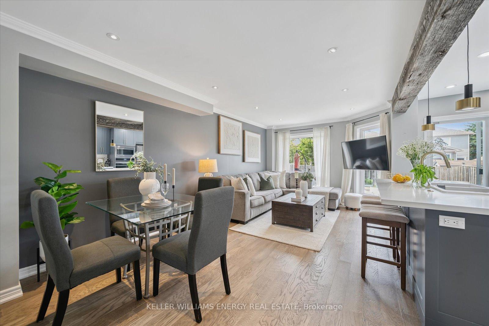 Photo 7 of 32 Corianne Avenue, Whitby, Brooklin — HOMEH