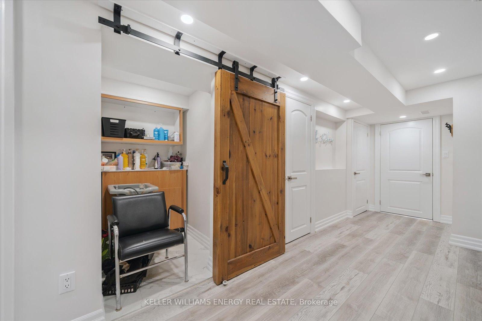 Photo 26 of 32 Corianne Avenue, Whitby, Brooklin — HOMEH