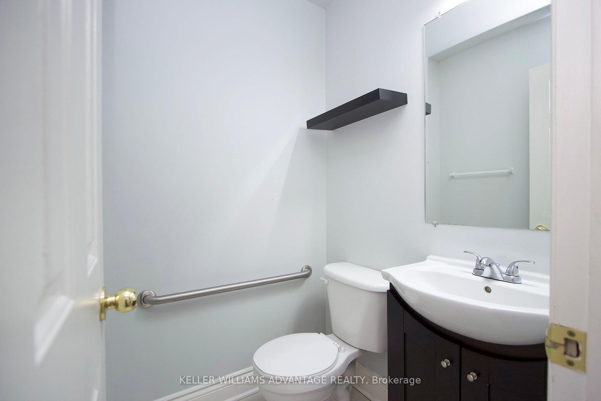 Photo 6 of 142 Wright Crescent N, Ajax, Central — HOMEH