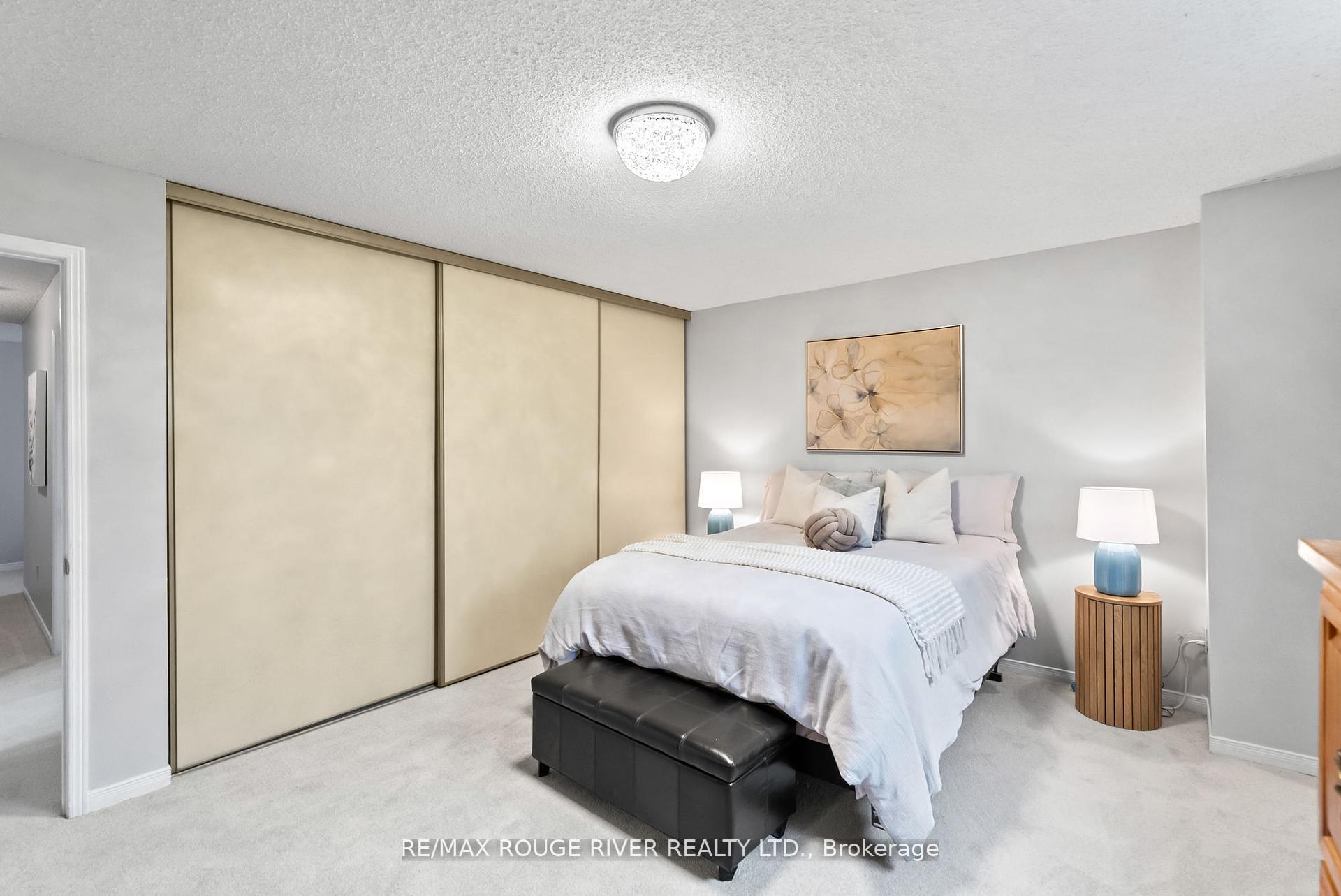 Photo 31 of 31 Sharp Crescent, Ajax, Central — HOMEH