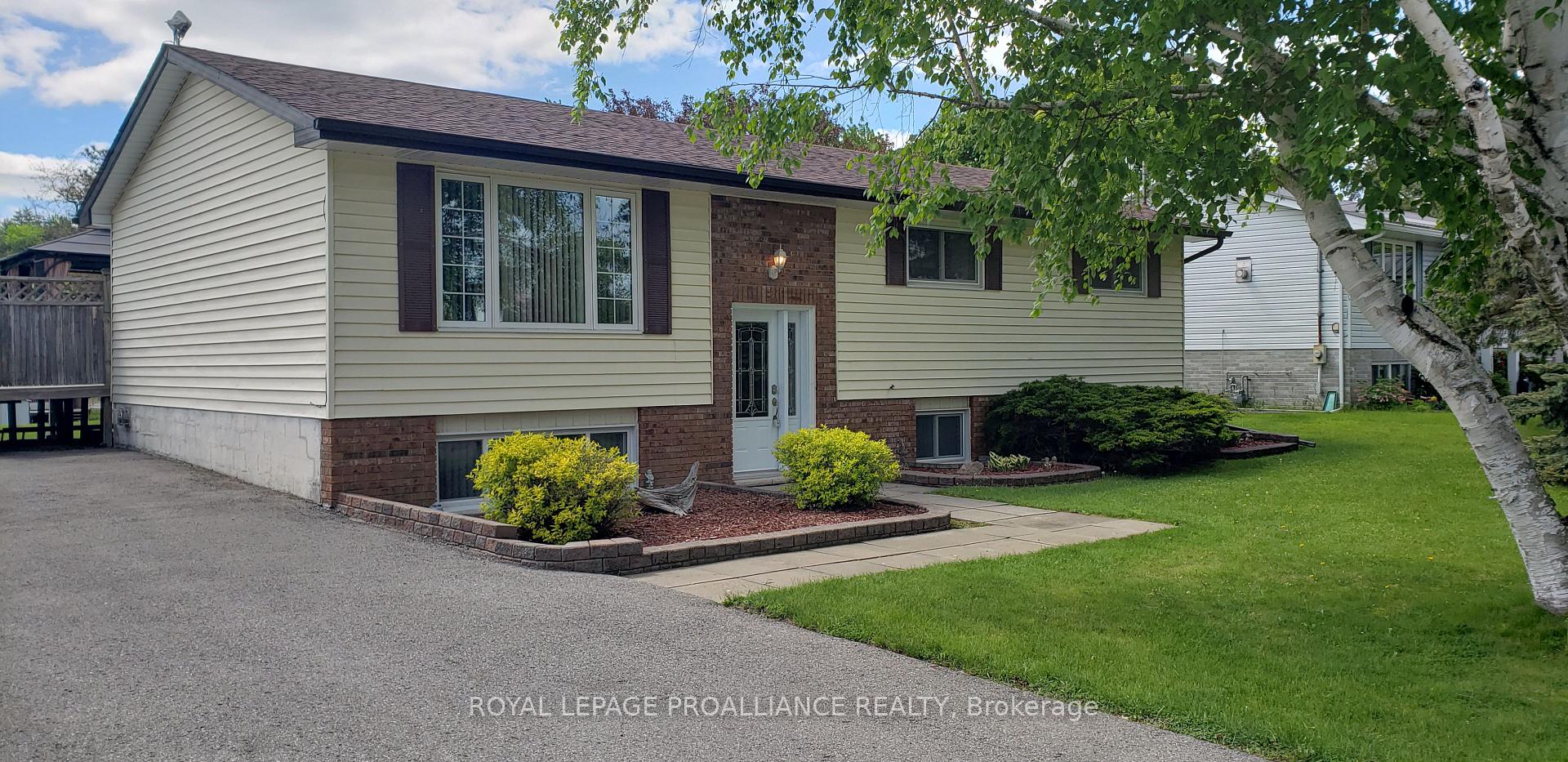 Front of 197 Chatterton Valley Crescent