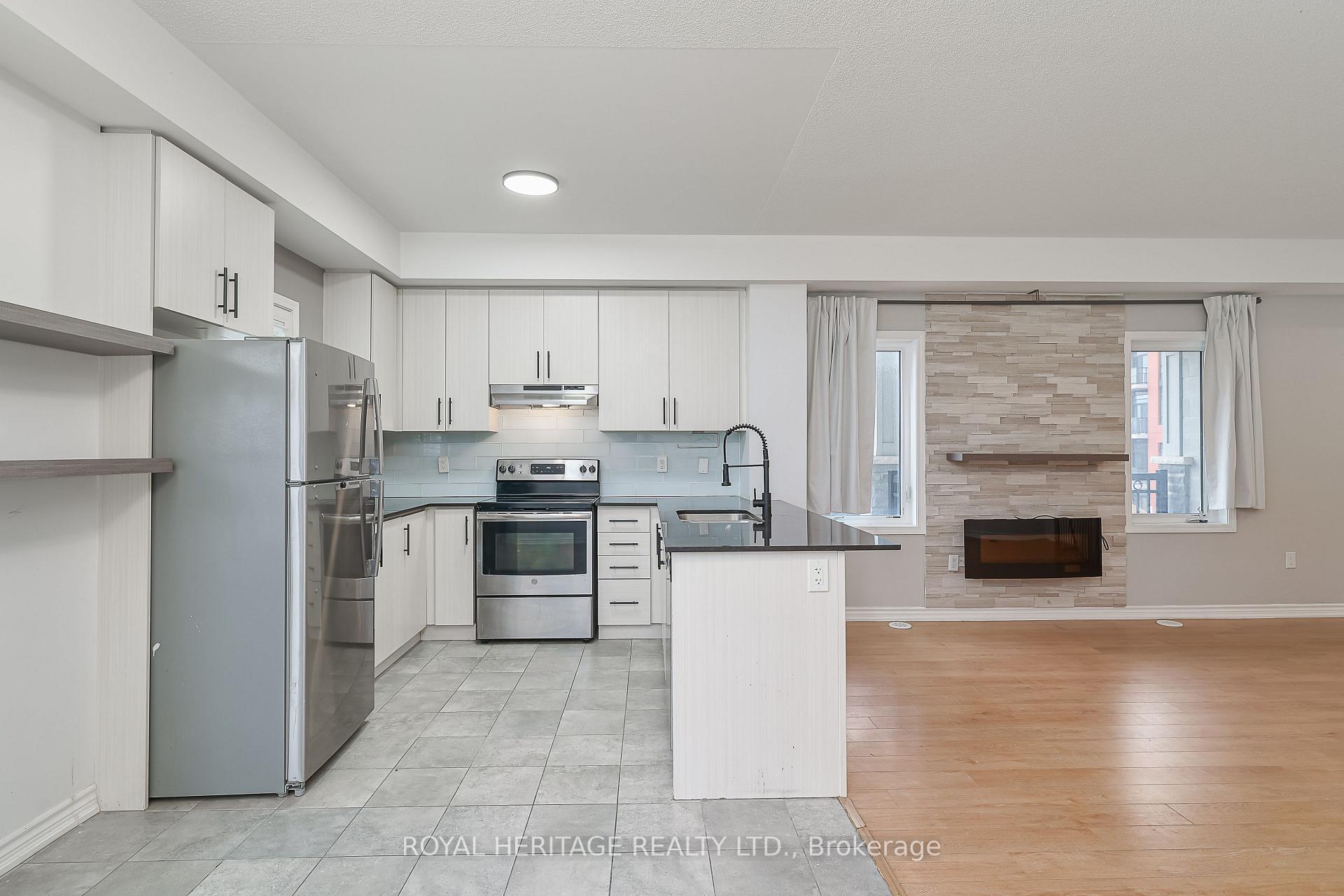 Photo 12 of 2 Dunsley Way, Whitby, Pringle Creek — HOMEH