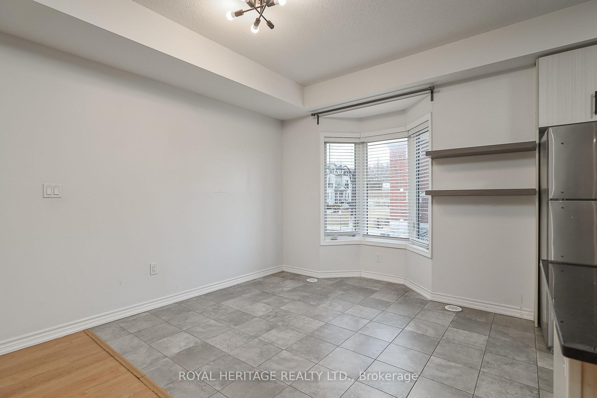 Photo 14 of 2 Dunsley Way, Whitby, Pringle Creek — HOMEH