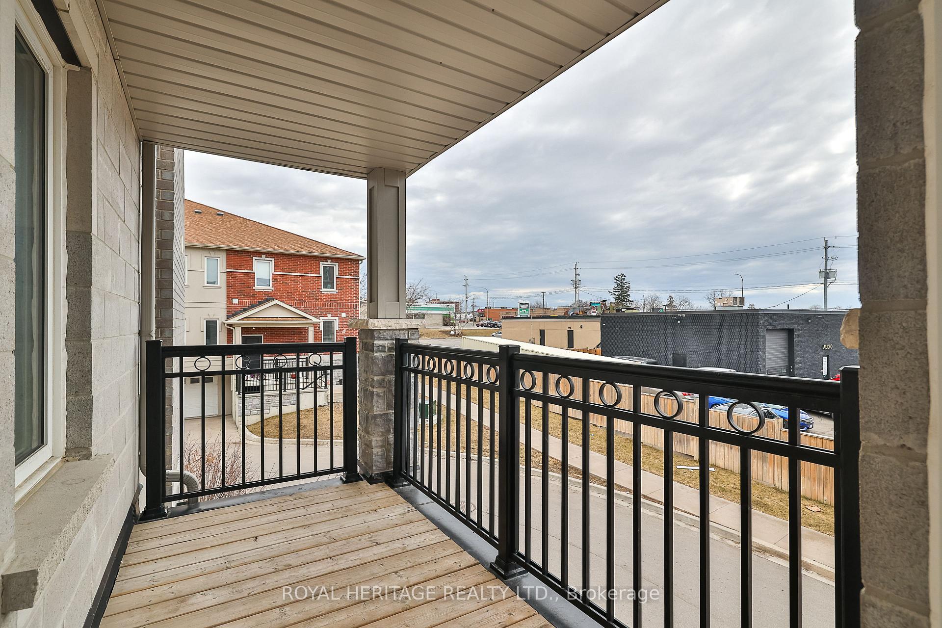 Photo 21 of 2 Dunsley Way, Whitby, Pringle Creek — HOMEH