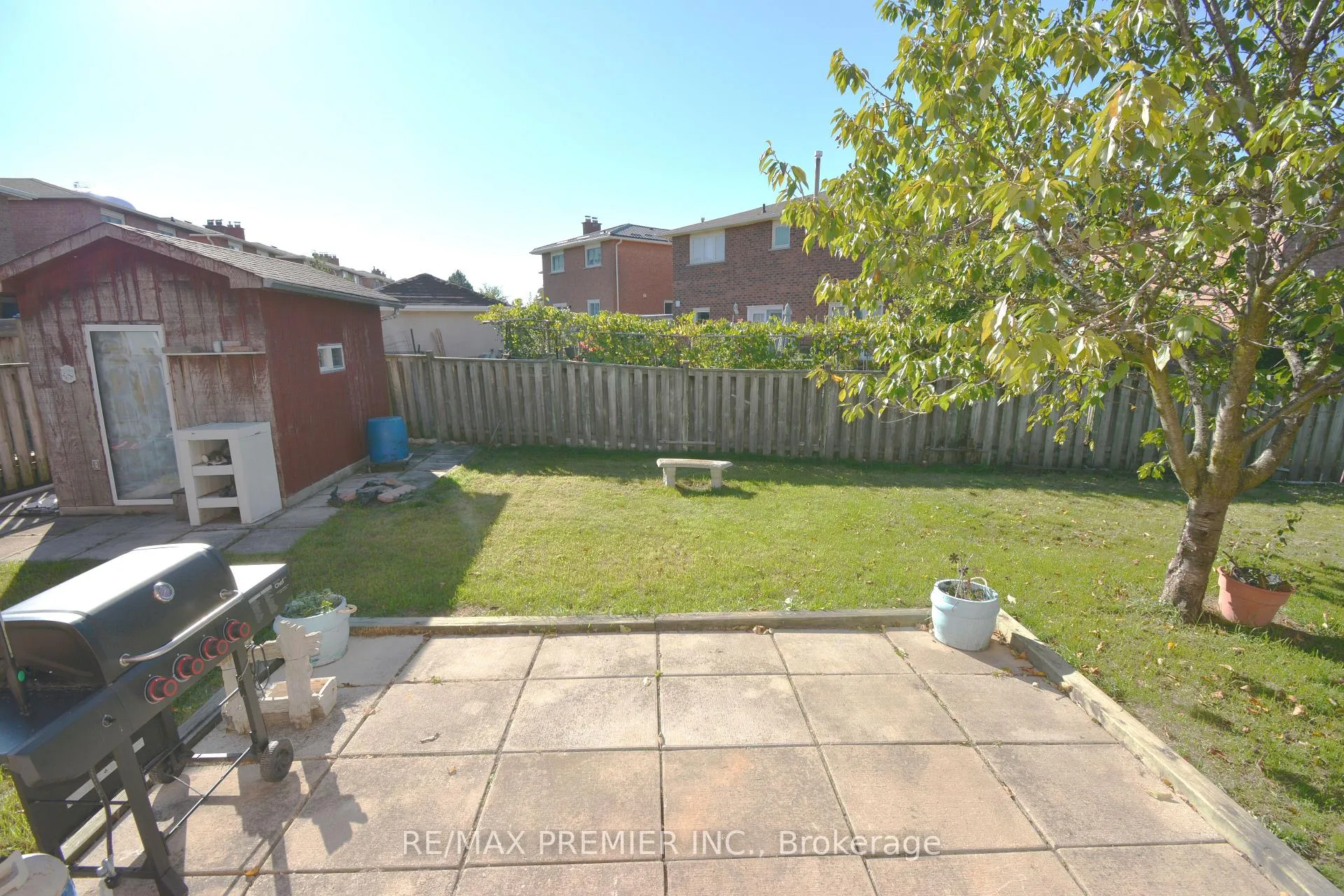 Photo 18 of 64 Partridge Circle, Vaughan, West Woodbridge — HOMEH