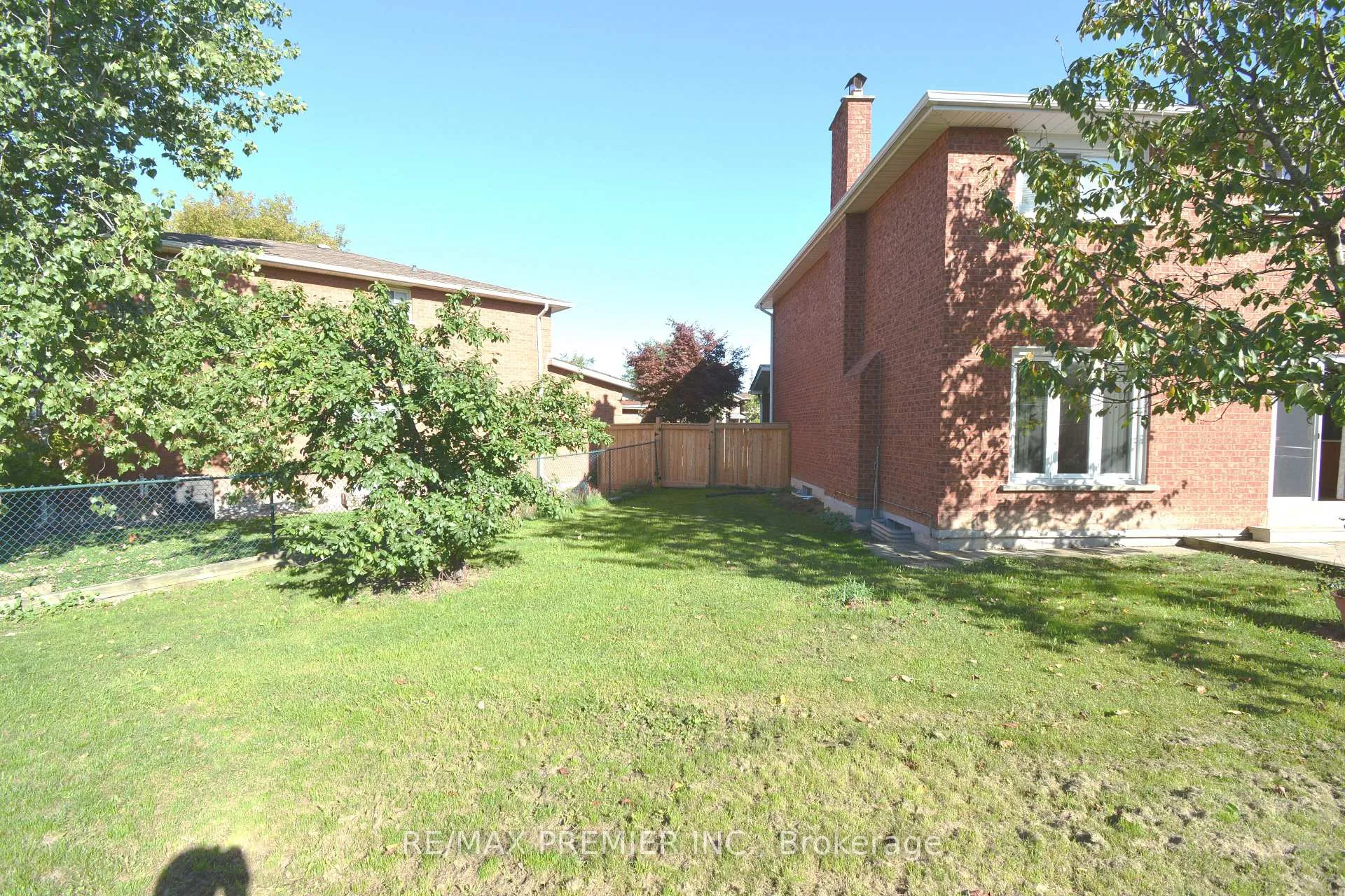Photo 21 of 64 Partridge Circle, Vaughan, West Woodbridge — HOMEH