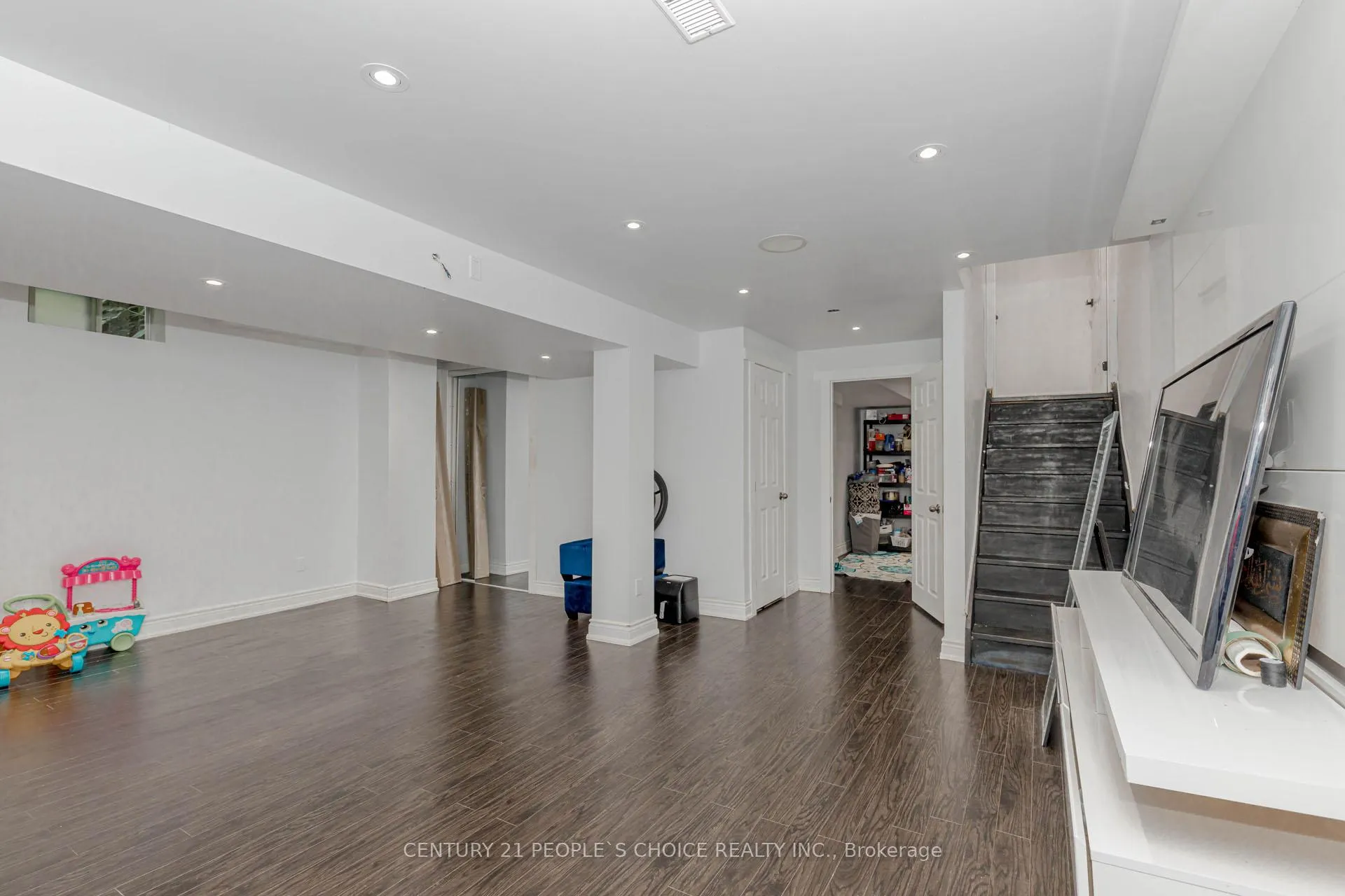 Photo 33 of 15 Candlebrook Drive, Whitby, Pringle Creek — HOMEH