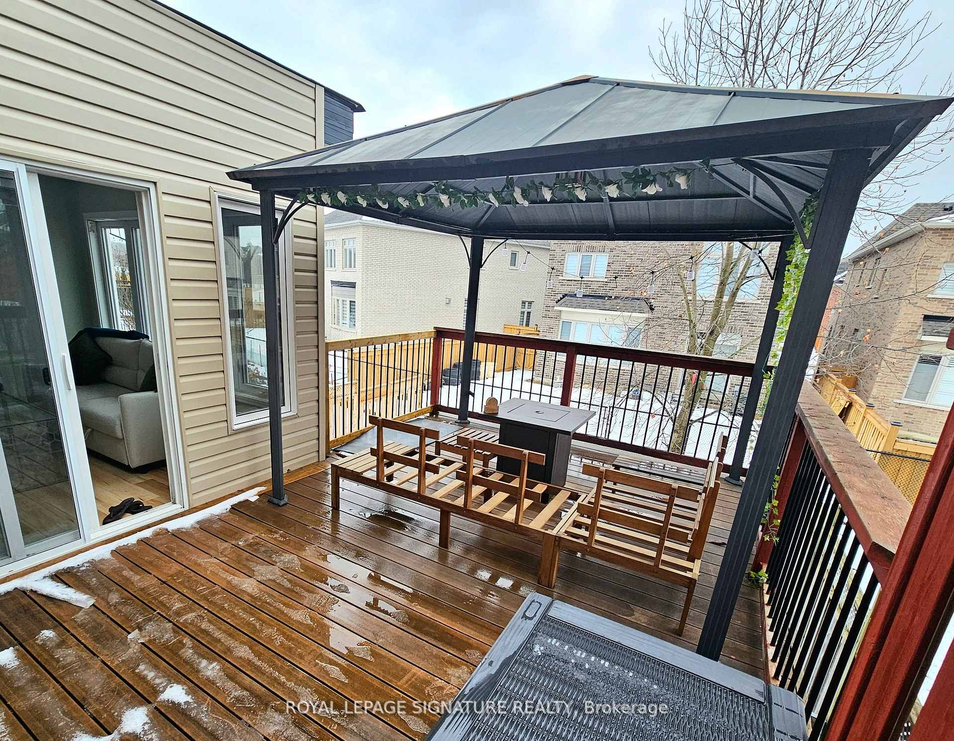 Photo 17 of 11 Arlston Court, Whitby, Rolling Acres — HOMEH