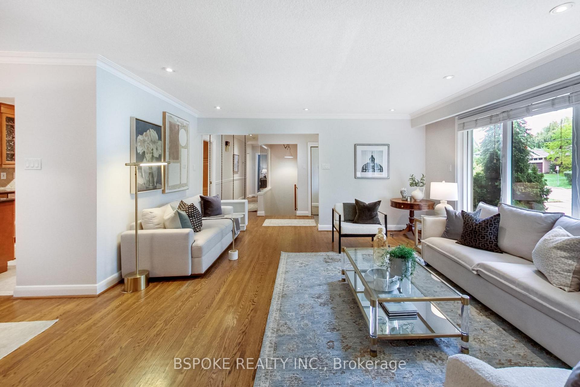 Photo 11 of 12 Vistaview Boulevard, Vaughan, Uplands — HOMEH