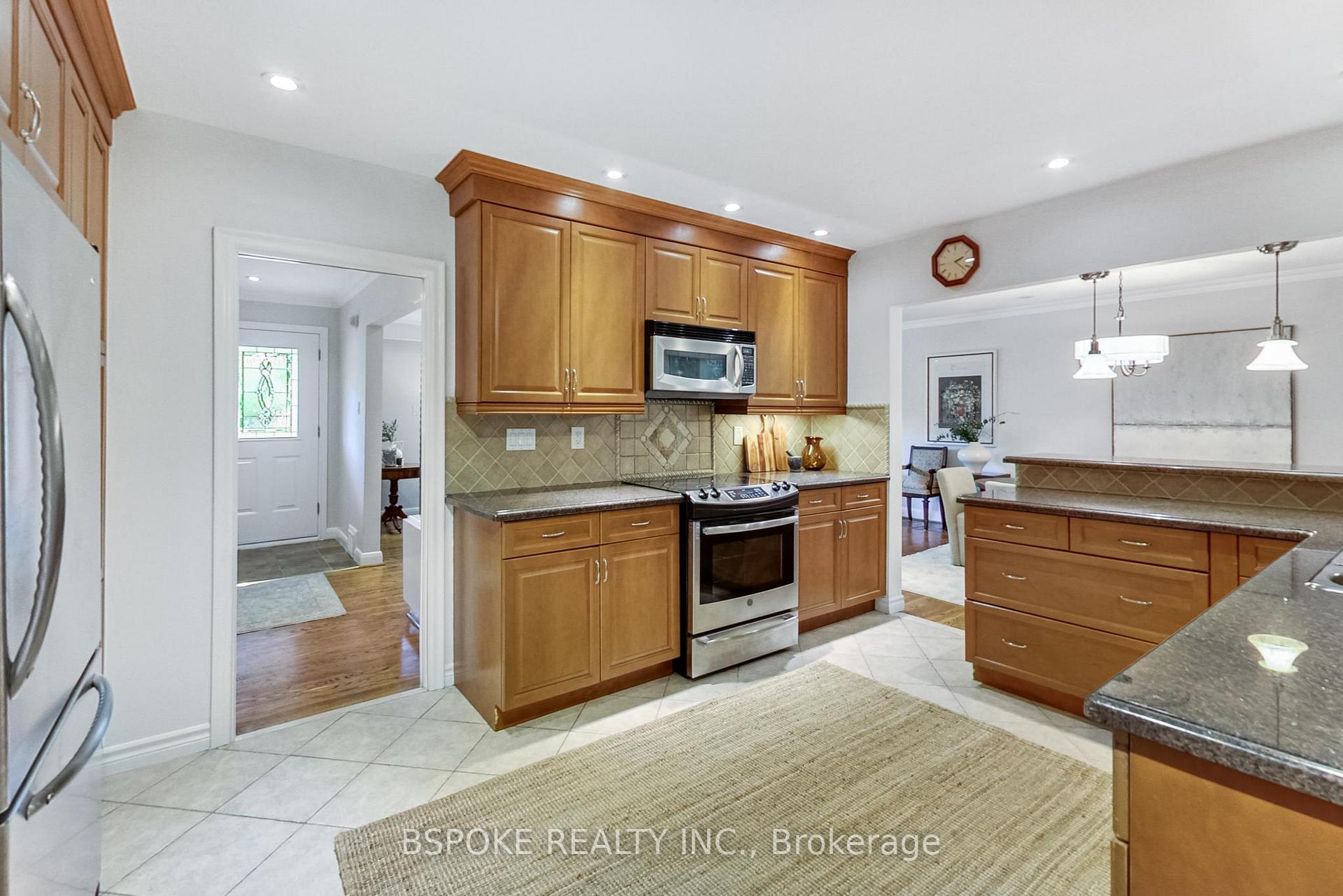 Photo 19 of 12 Vistaview Boulevard, Vaughan, Uplands — HOMEH