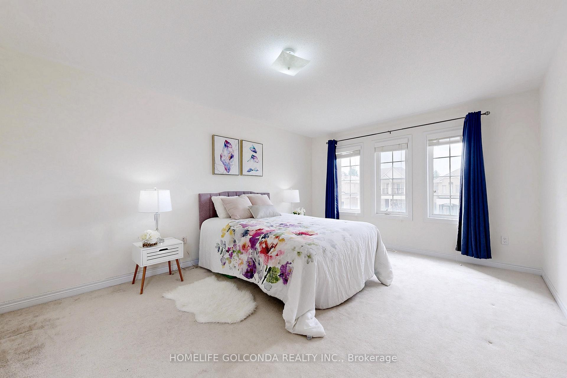 Photo 10 of 118 Braebrook Drive, Whitby, Rolling Acres — HOMEH