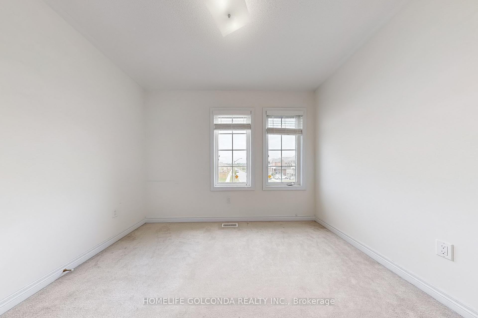 Photo 15 of 118 Braebrook Drive, Whitby, Rolling Acres — HOMEH