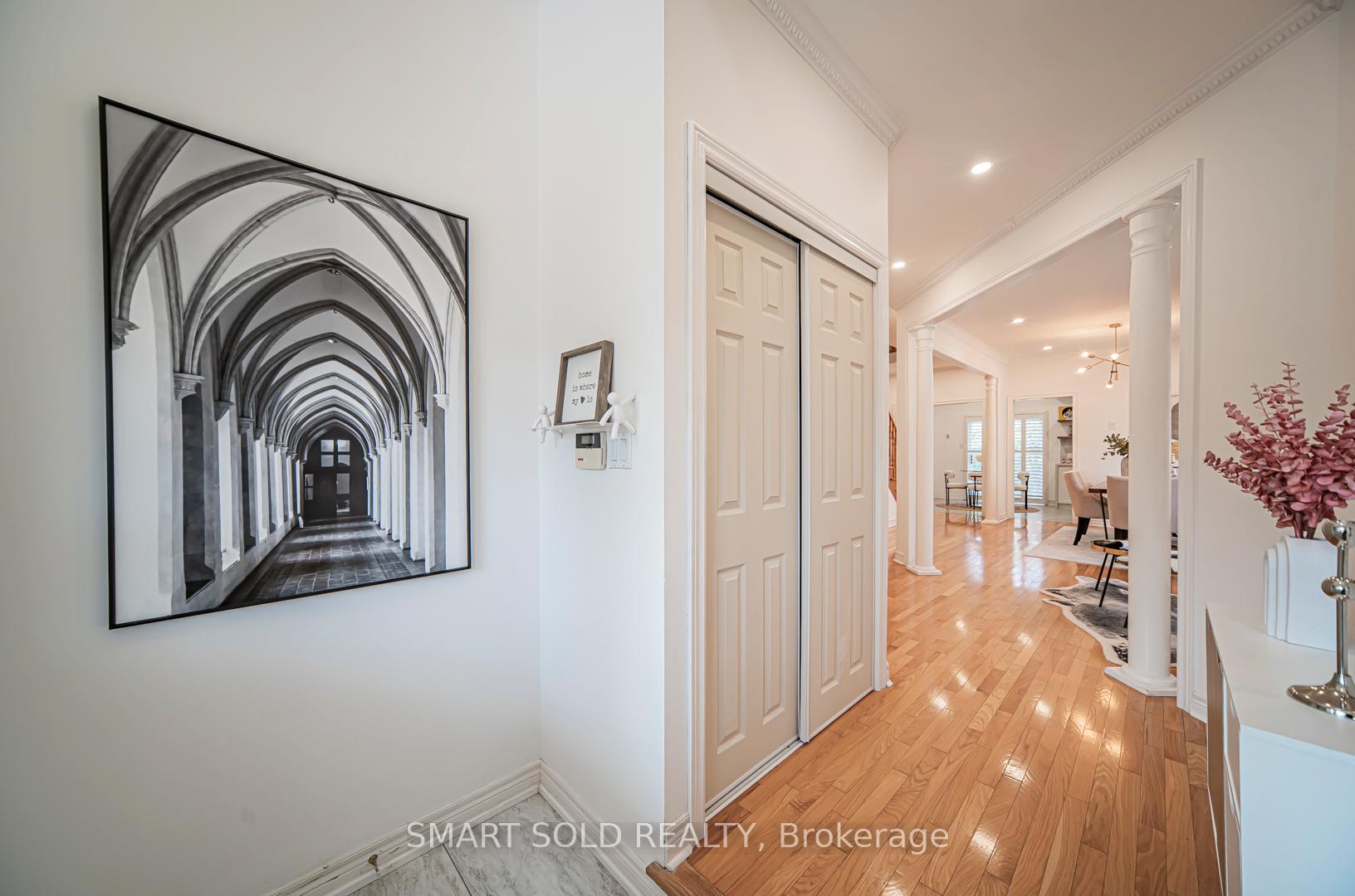 Photo 4 of 54 Sandwood Drive, Vaughan, Patterson — HOMEH