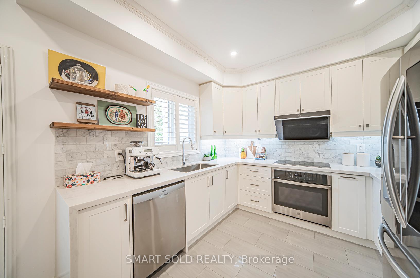 Photo 17 of 54 Sandwood Drive, Vaughan, Patterson — HOMEH