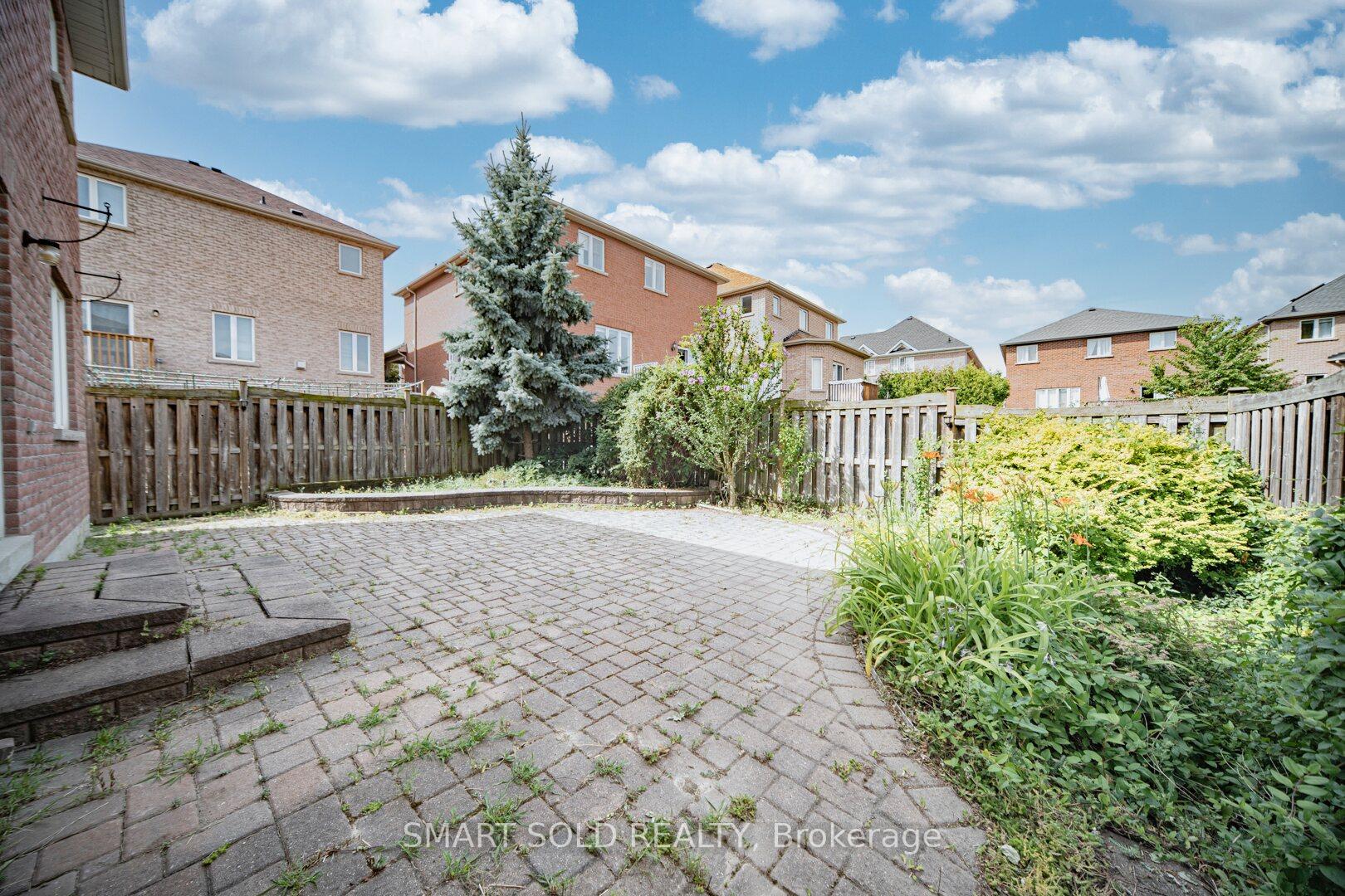 Photo 49 of 54 Sandwood Drive, Vaughan, Patterson — HOMEH