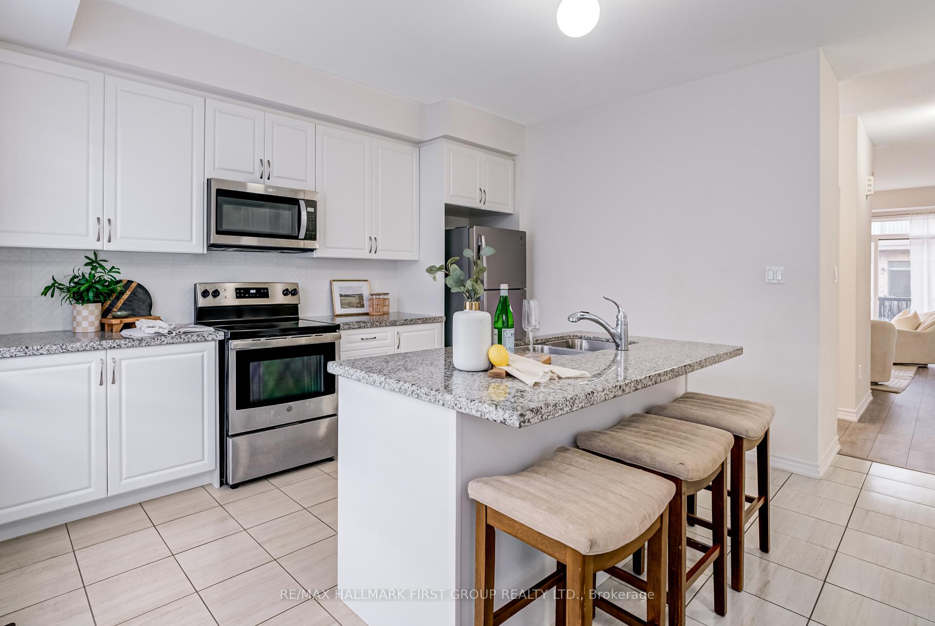 Photo 10 of 26 Kingfisher Way, Whitby, Rural Whitby — HOMEH