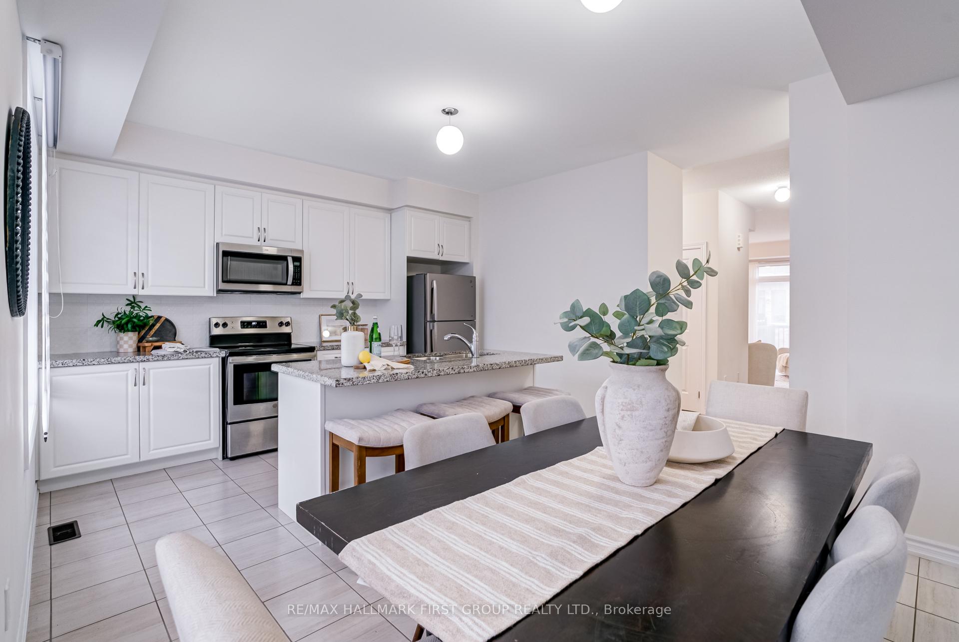 Photo 11 of 26 Kingfisher Way, Whitby, Rural Whitby — HOMEH