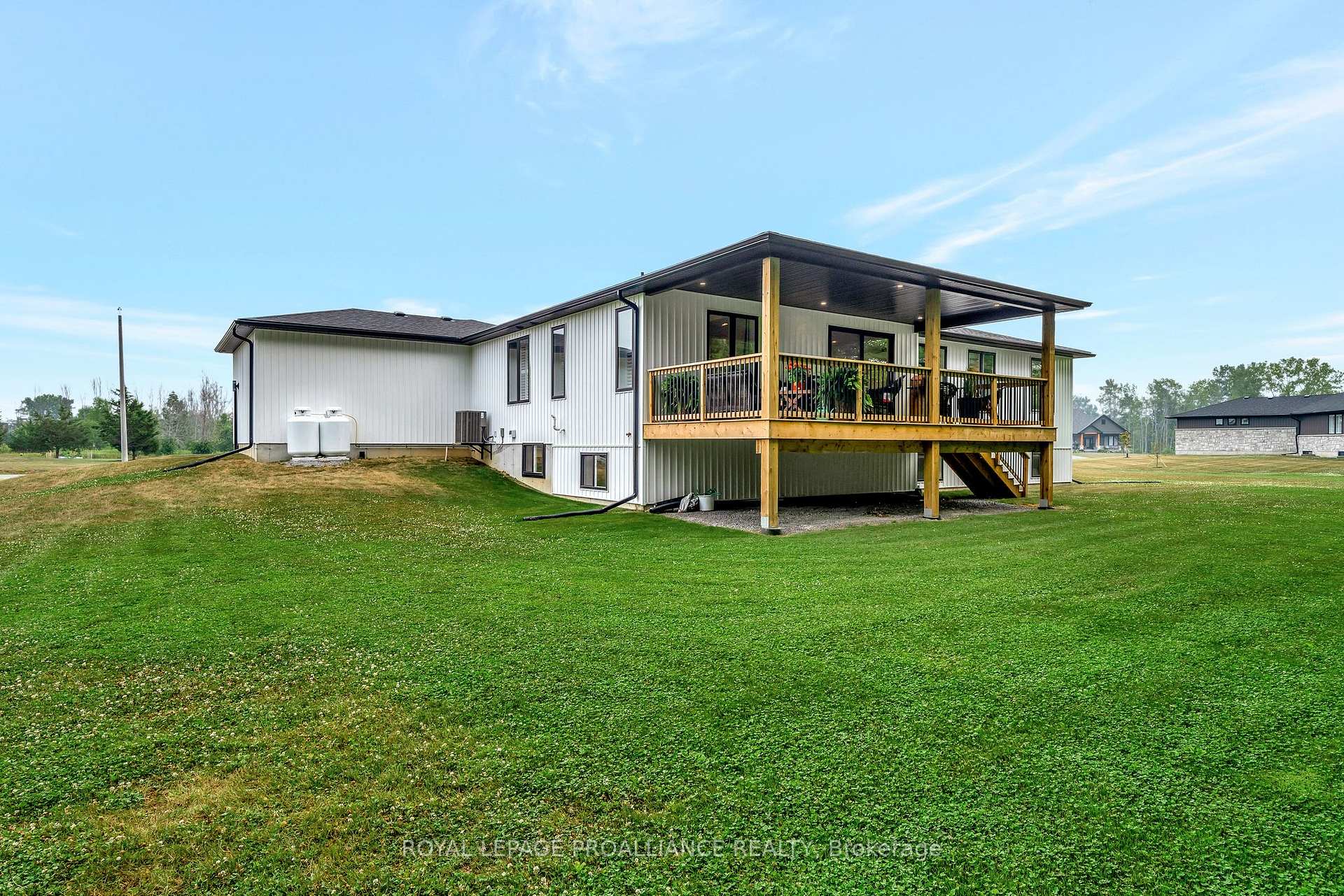 Photo 45 of 329 Michael's Way, Prince Edward County, Ameliasburg Ward — HOMEH