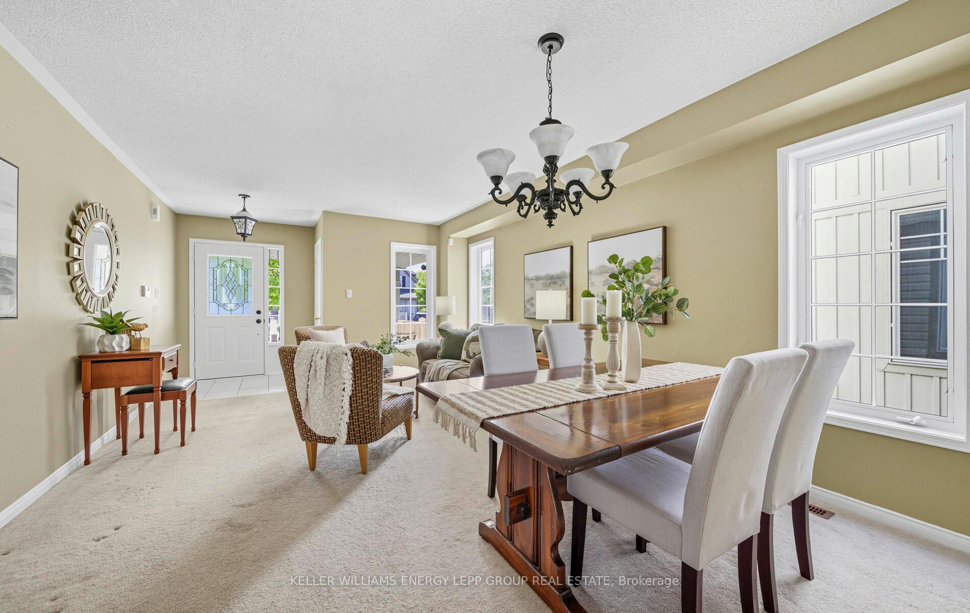 Photo 12 of 73 Haverhill Crescent, Whitby, Taunton North — HOMEH