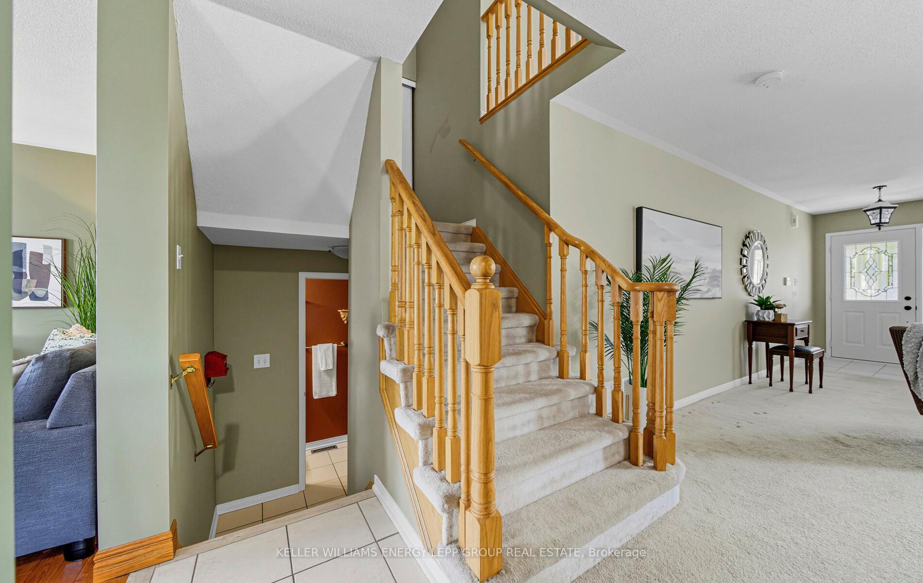 Photo 13 of 73 Haverhill Crescent, Whitby, Taunton North — HOMEH