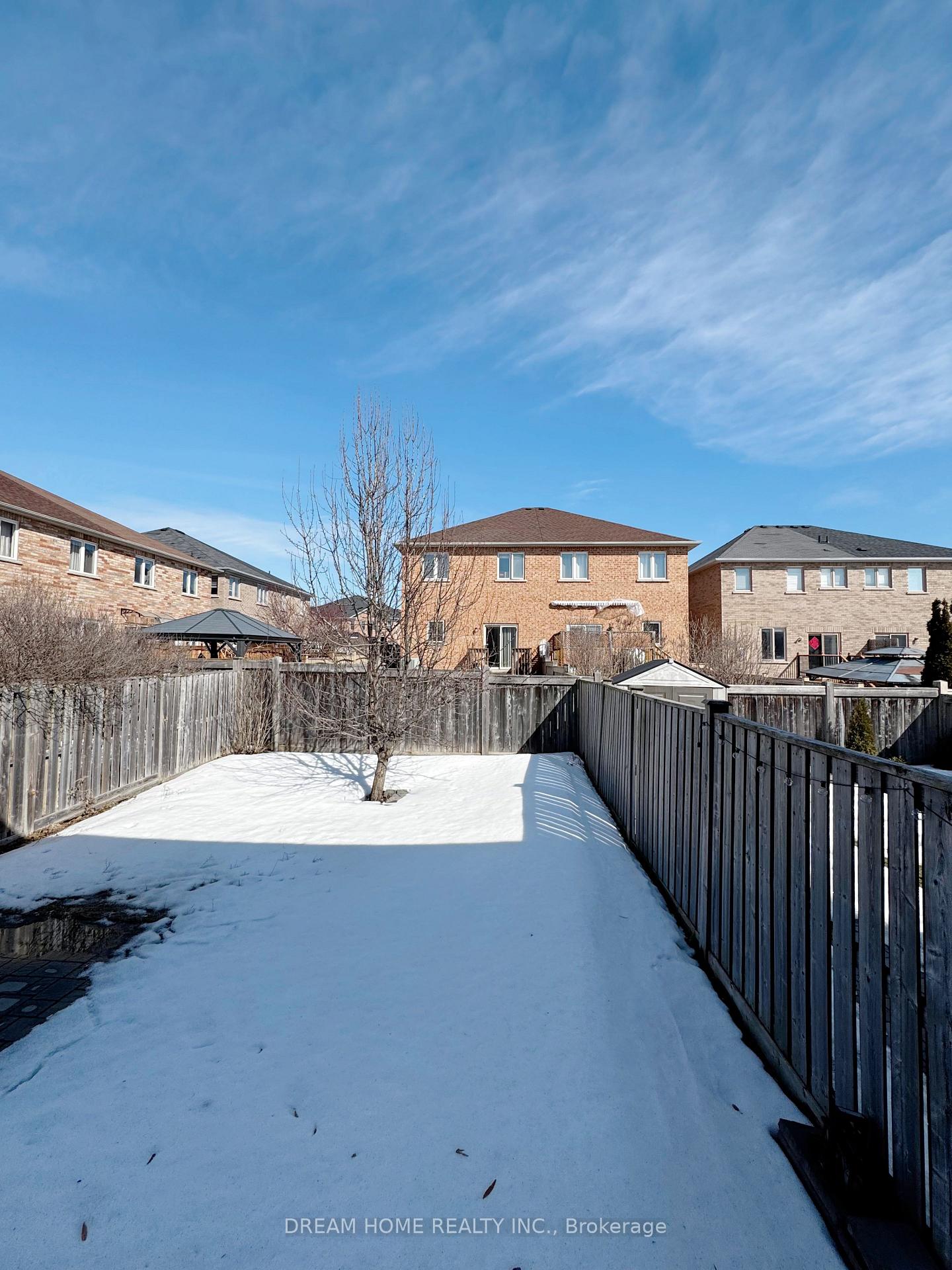Photo 18 of Unit Main, 118 Black Maple Crescent, Vaughan, Patterson — HOMEH