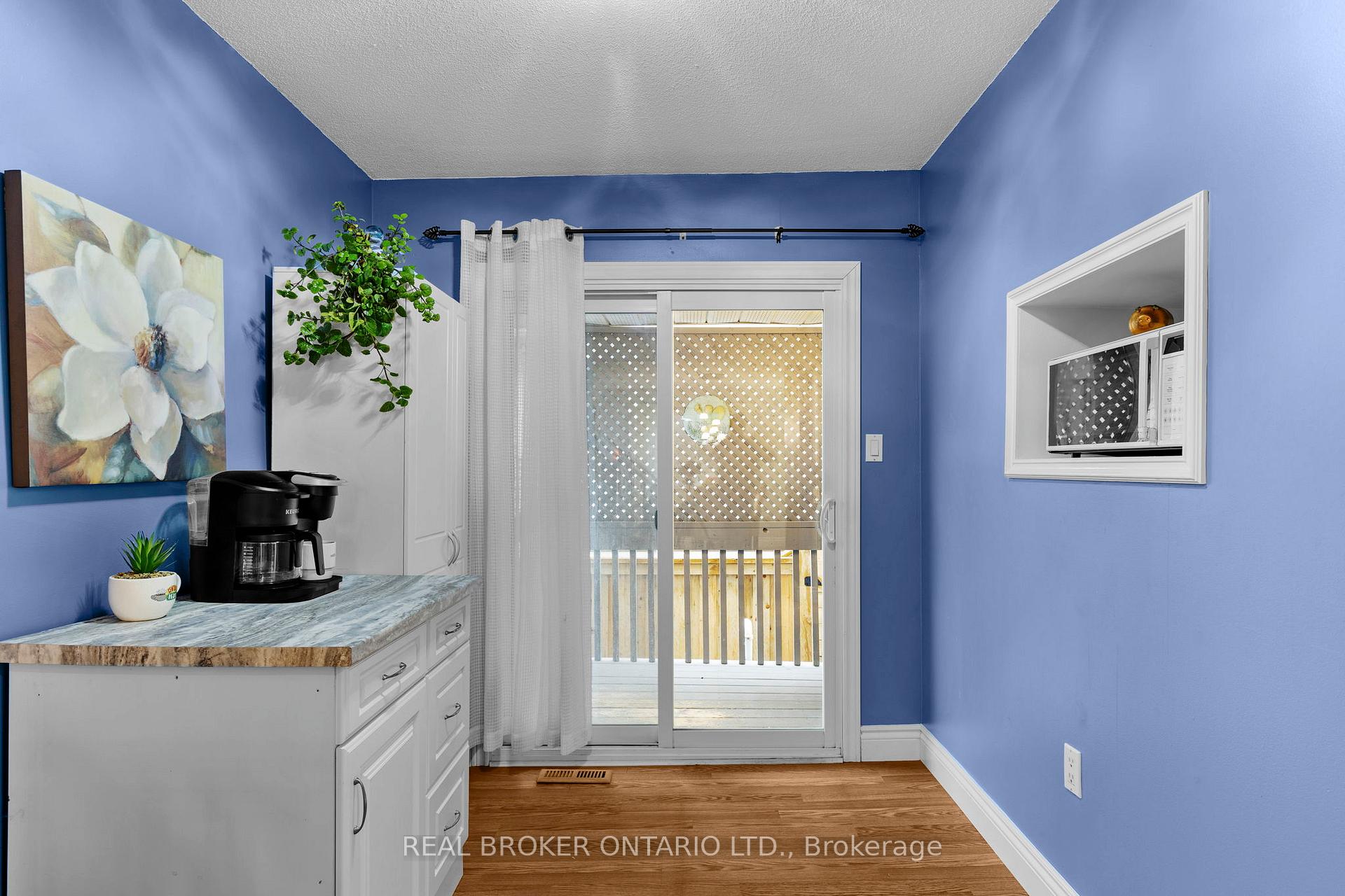 Photo 10 of 27 Knicely Road, Barrie, Painswick North — HOMEH