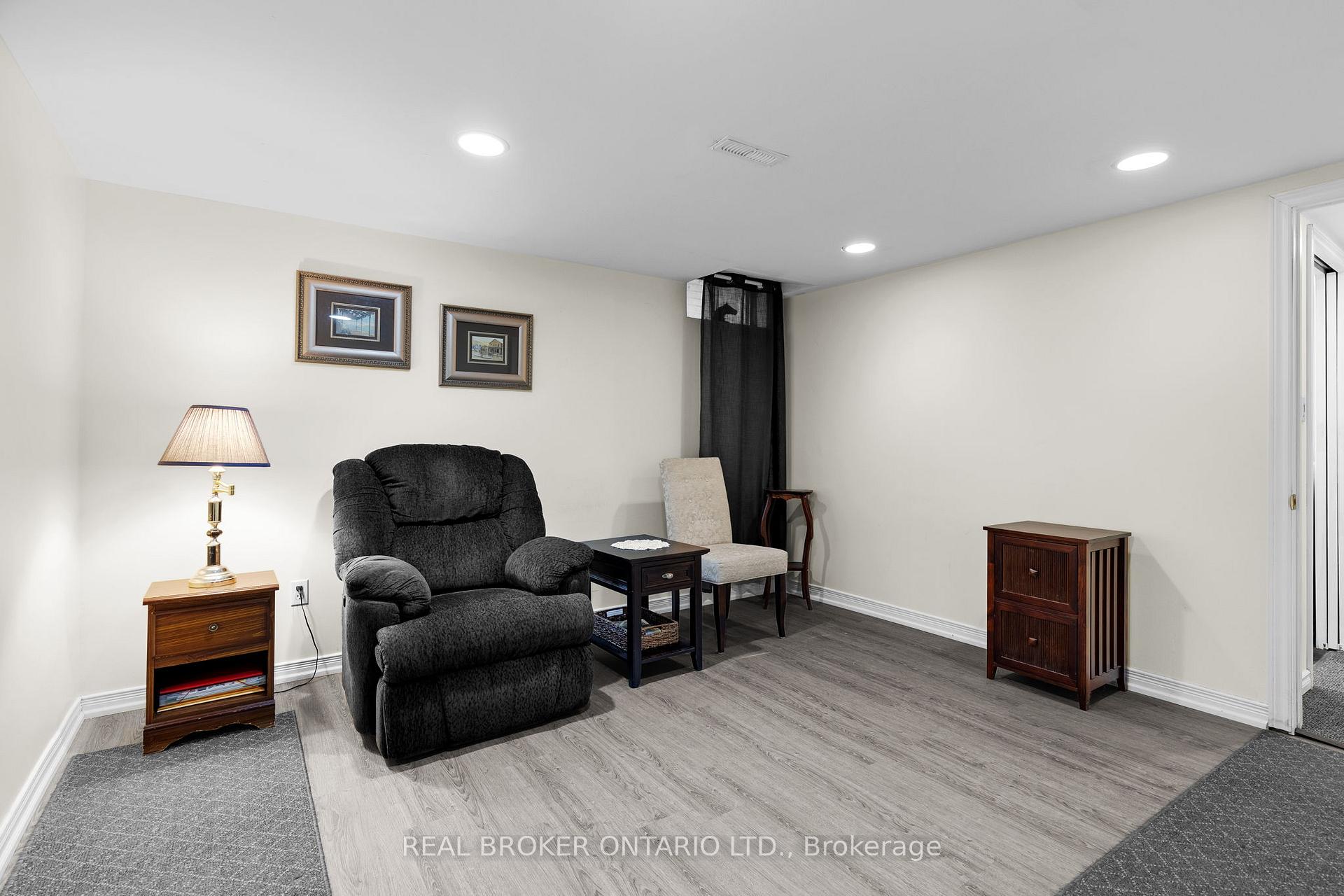 Photo 37 of 27 Knicely Road, Barrie, Painswick North — HOMEH