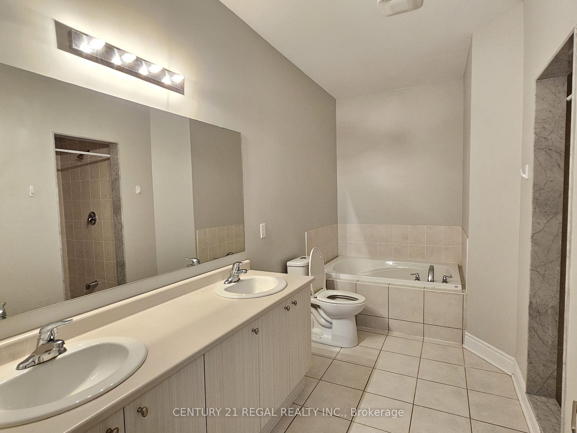 Photo 14 of 17 Bristlewood Crescent, Vaughan, Patterson — HOMEH