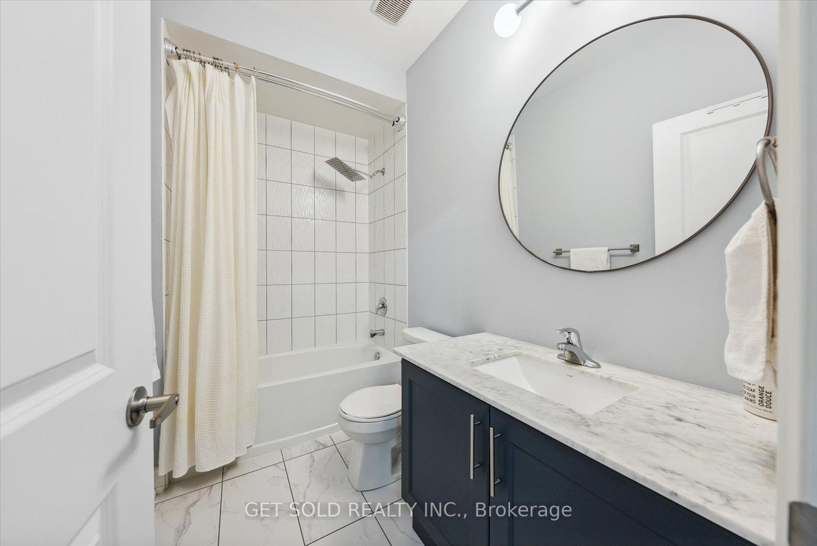 Photo 32 of 63 Laval Street, Vaughan, Vellore Village — HOMEH