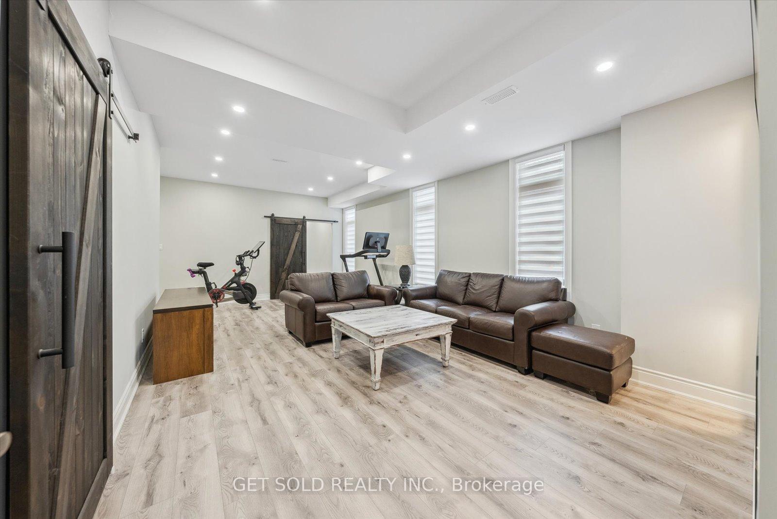 Photo 37 of 63 Laval Street, Vaughan, Vellore Village — HOMEH