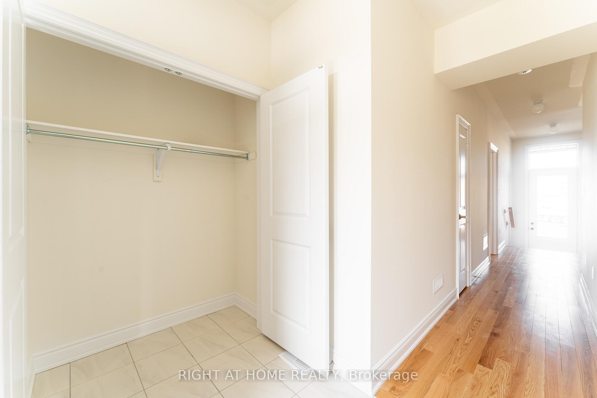 Photo 35 of 145 Tennant Circle, Vaughan, Vellore Village — HOMEH