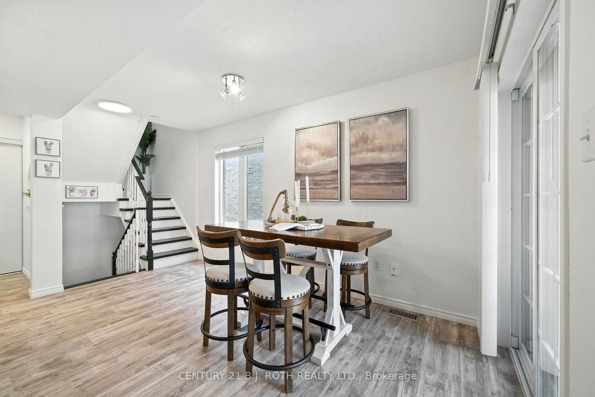 Photo 6 of 32 Linnell Street, Ajax, Central East — HOMEH