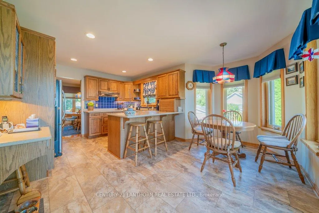 Photo 19 of 3126b County Rd 8, Prince Edward County, North Marysburg Ward — HOMEH