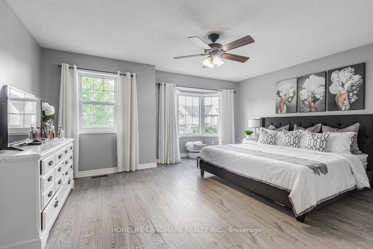 Photo 16 of 25 Beaumaris Crescent, Whitby, Brooklin — HOMEH