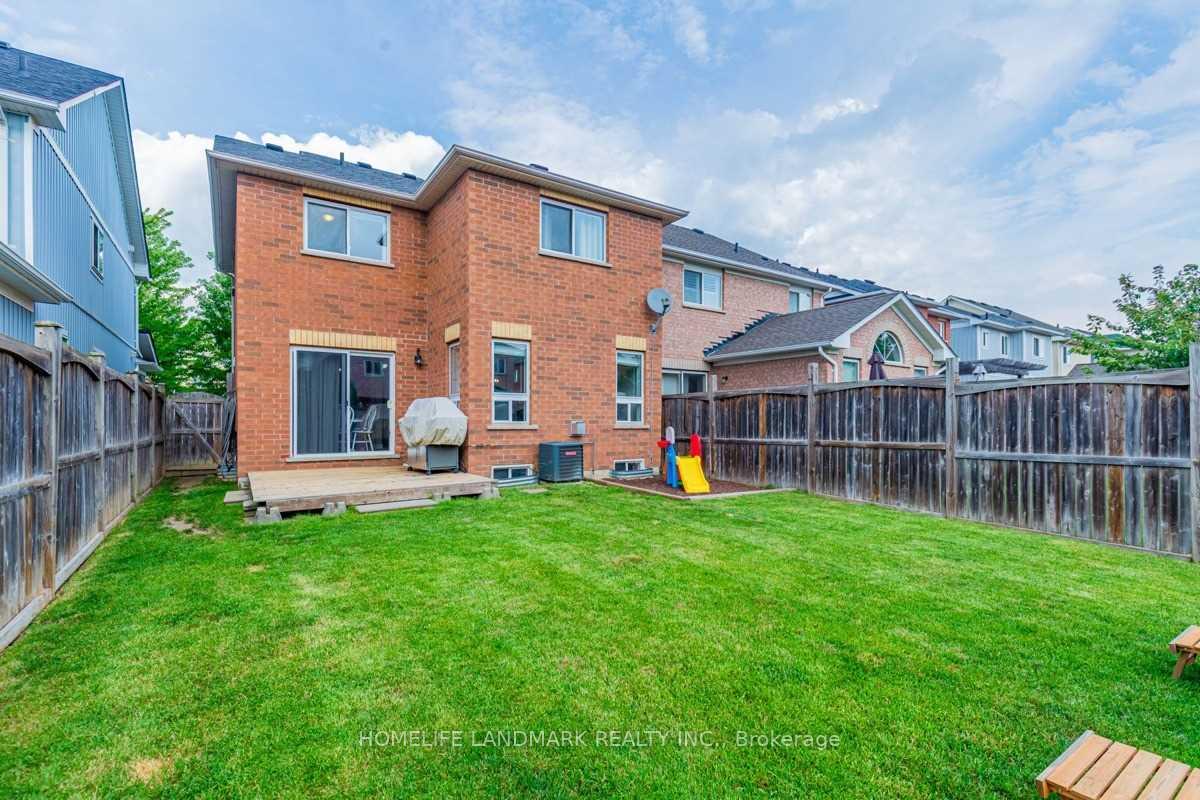 Photo 27 of 25 Beaumaris Crescent, Whitby, Brooklin — HOMEH