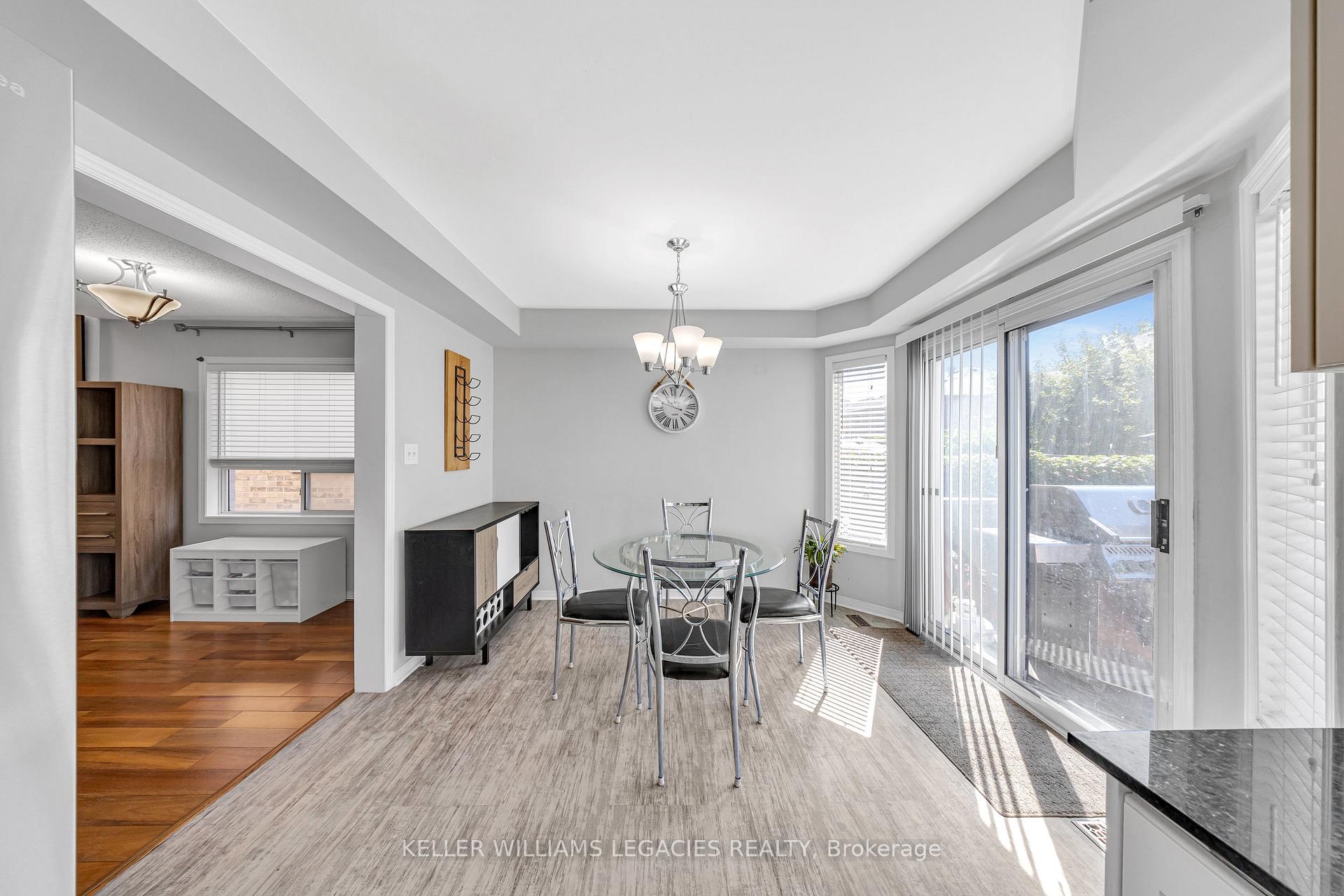 Photo 18 of 11 Neuchatel Avenue, Vaughan, Vellore Village — HOMEH