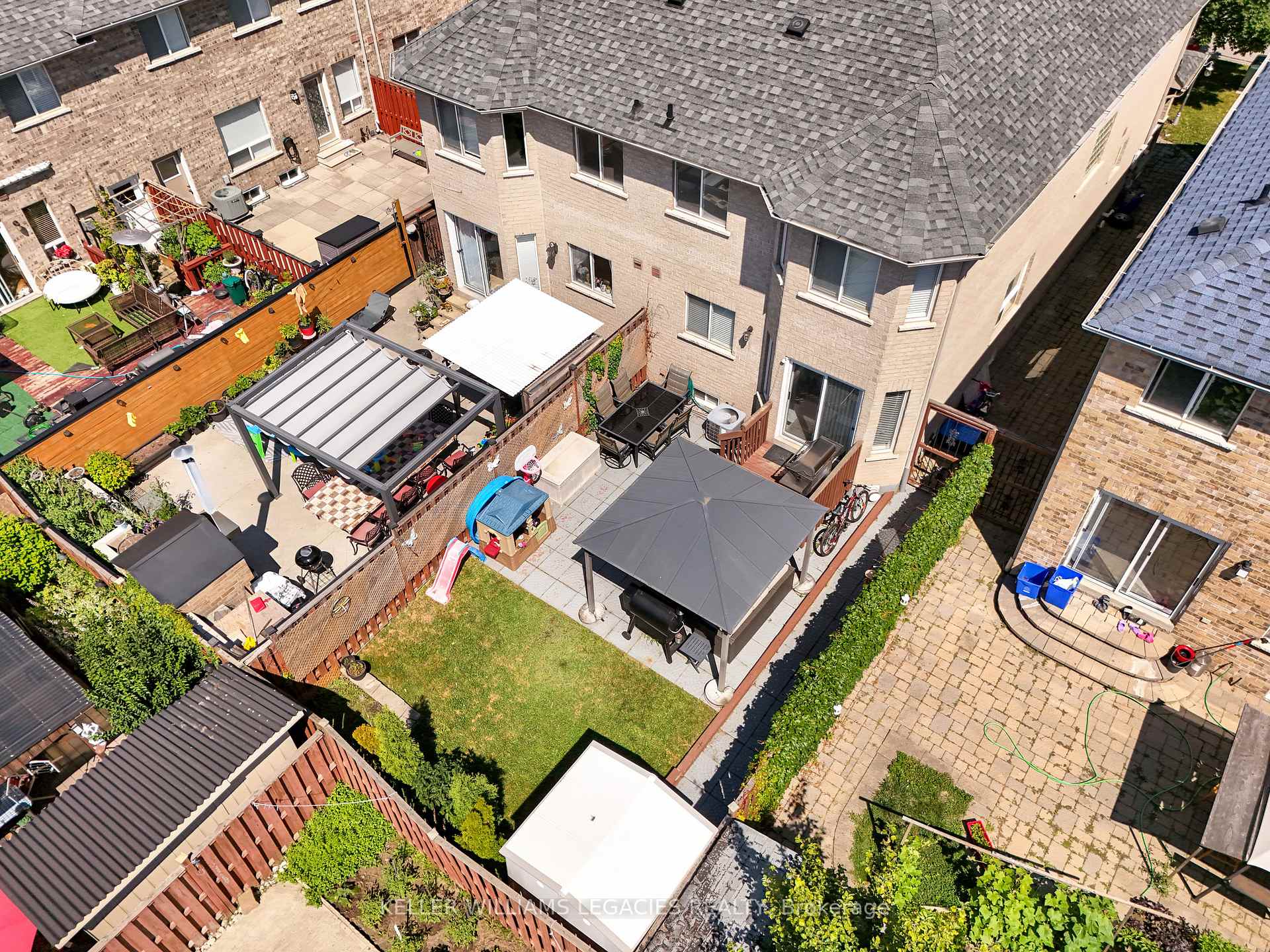 Photo 49 of 11 Neuchatel Avenue, Vaughan, Vellore Village — HOMEH
