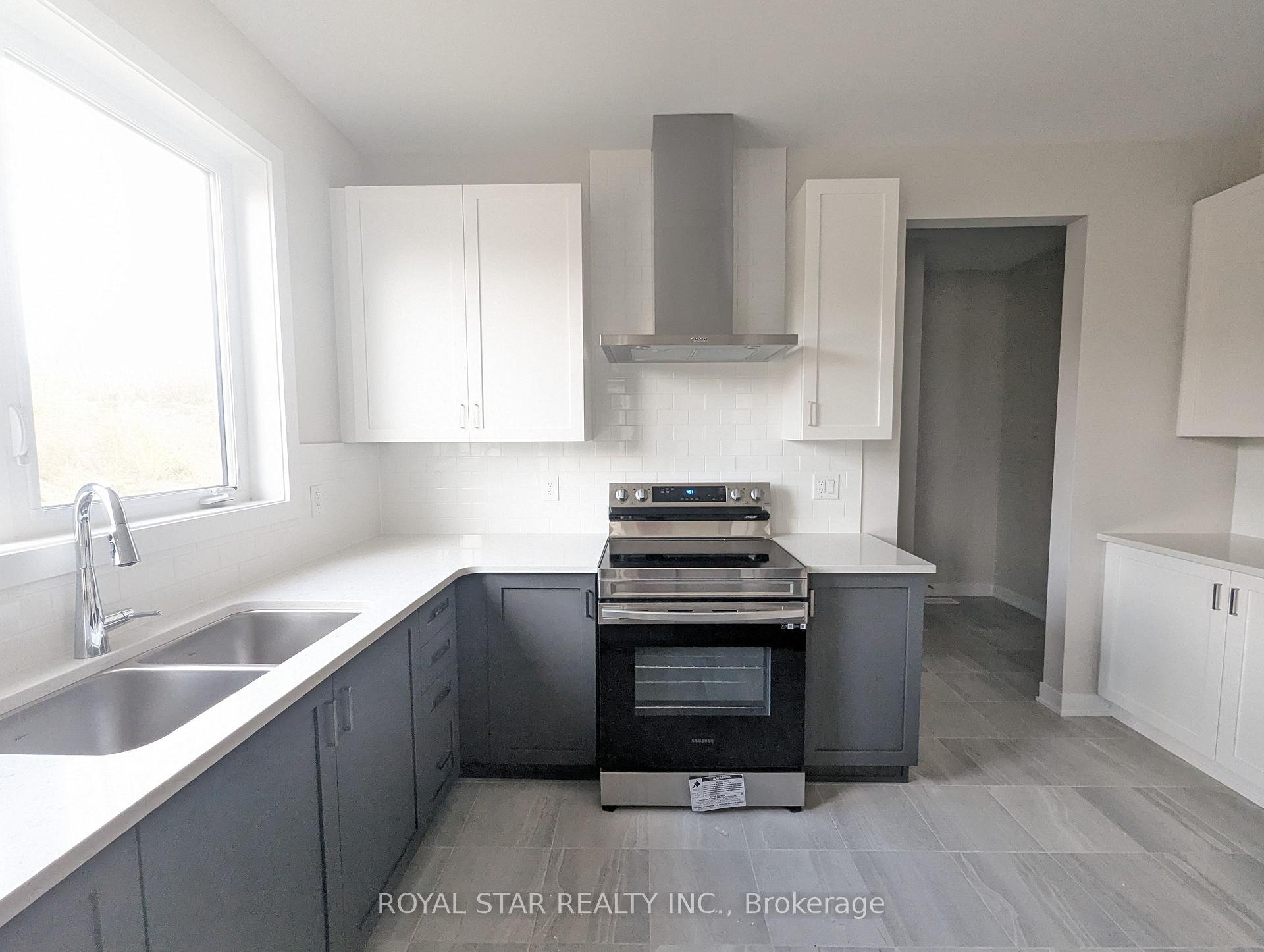Photo 8 of 788 Eminence Street, Ottawa, Barrhaven - Half Moon Bay — HOMEH
