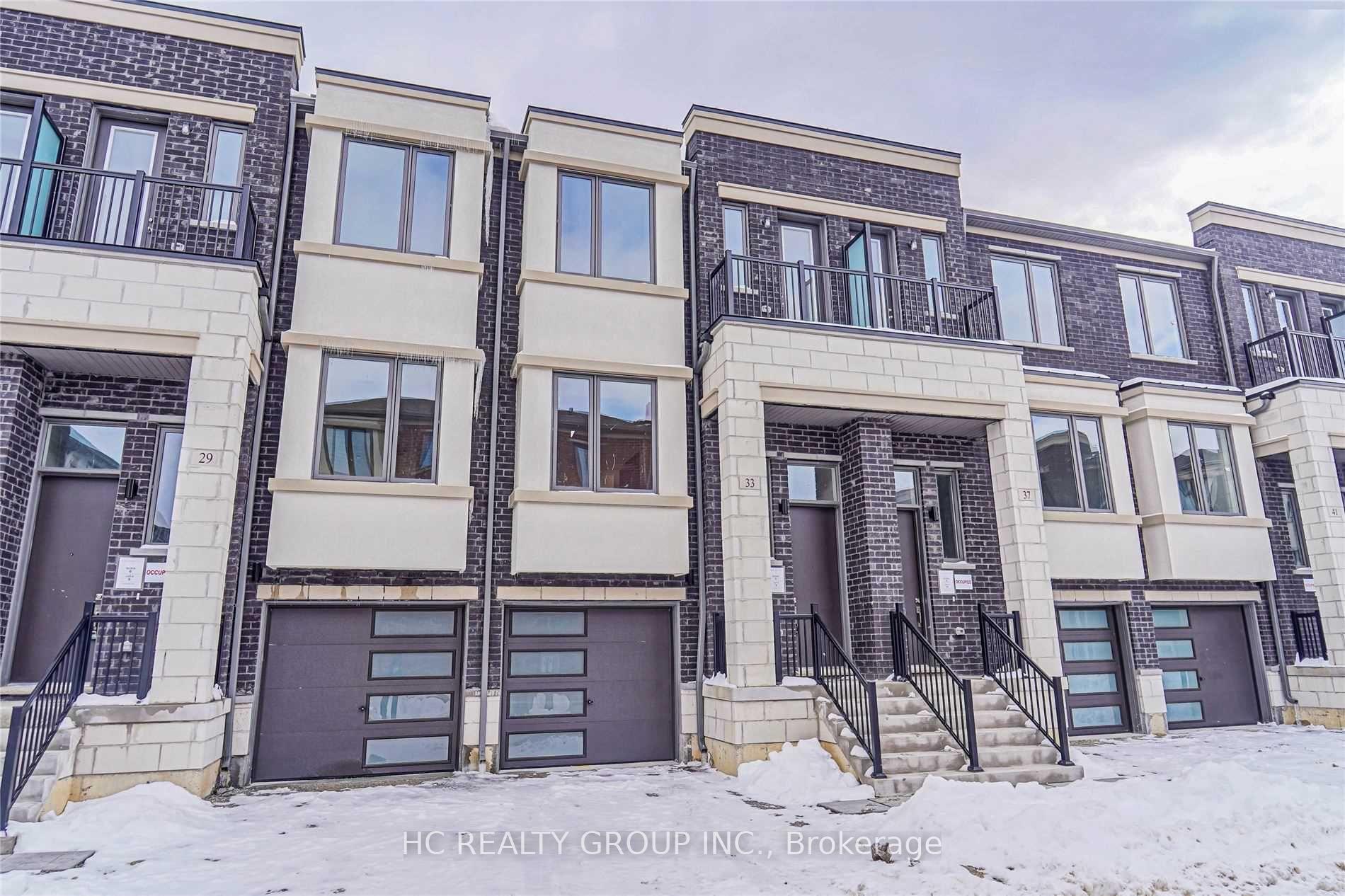Photo 2 of 33 Rattenbury Road, Vaughan, Patterson — HOMEH