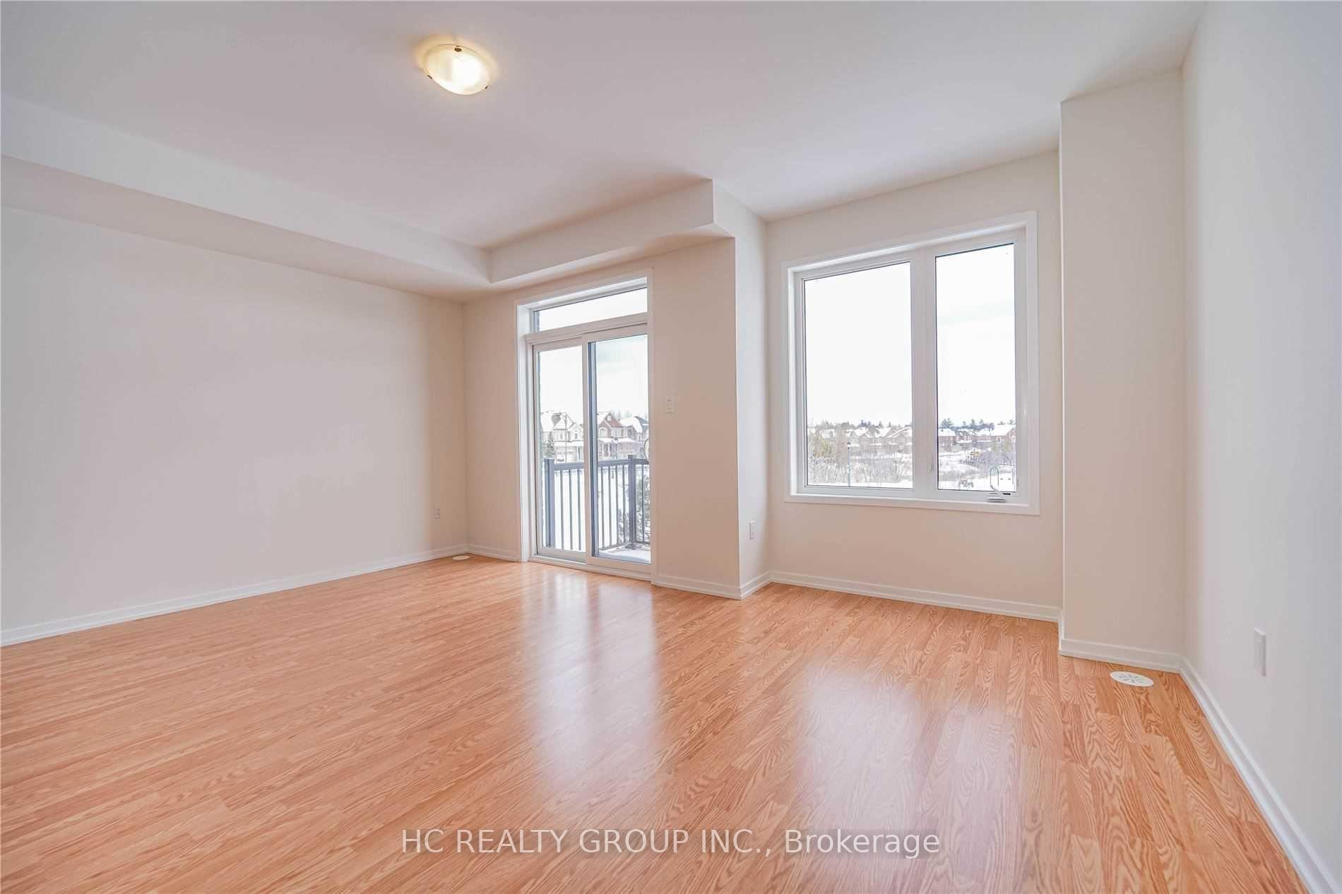 Photo 13 of 33 Rattenbury Road, Vaughan, Patterson — HOMEH