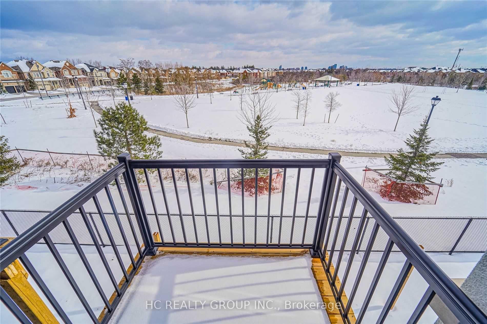 Photo 15 of 33 Rattenbury Road, Vaughan, Patterson — HOMEH